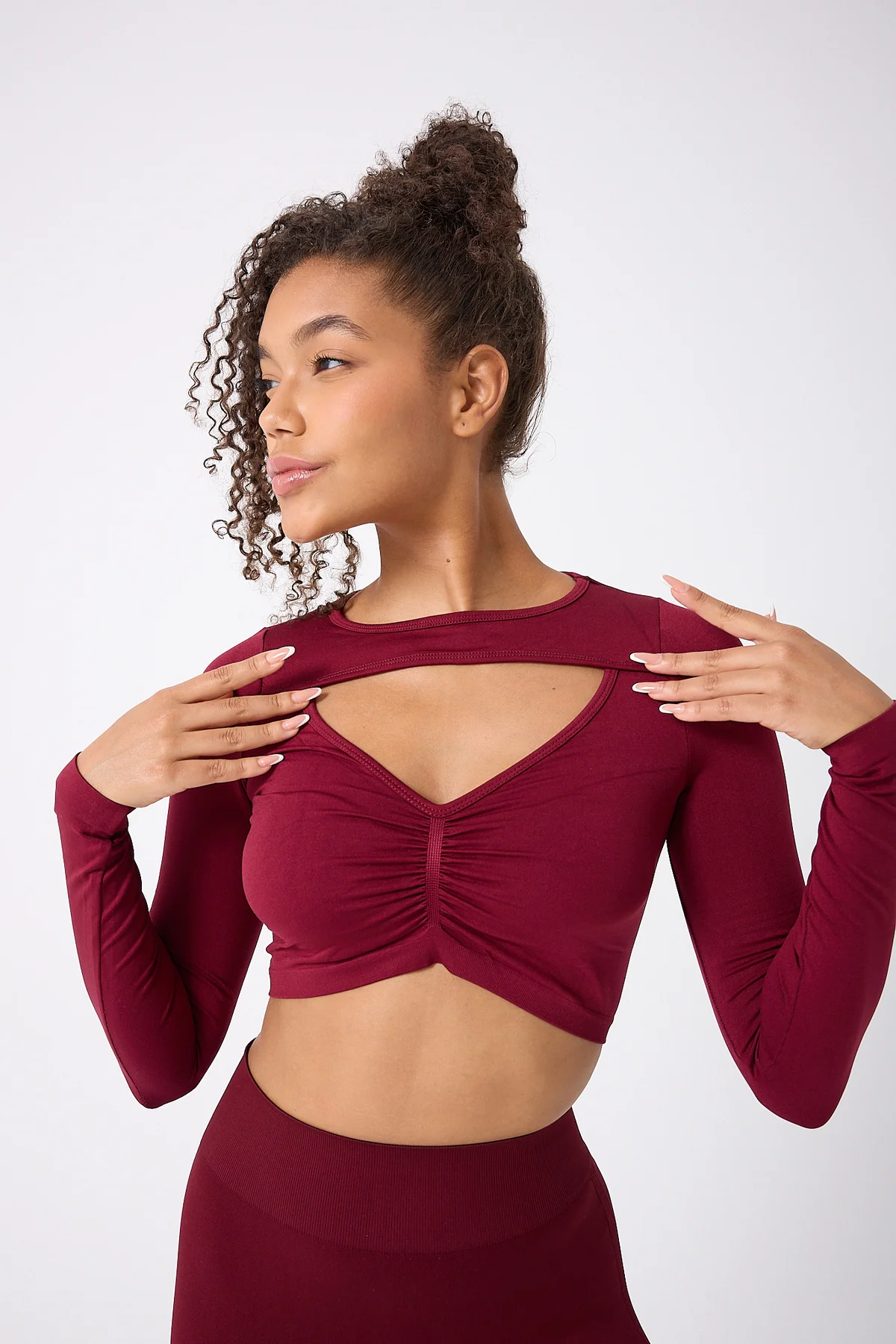 Kadın Uzun Kollu Göğsü Açık Dikişsiz Crop Top