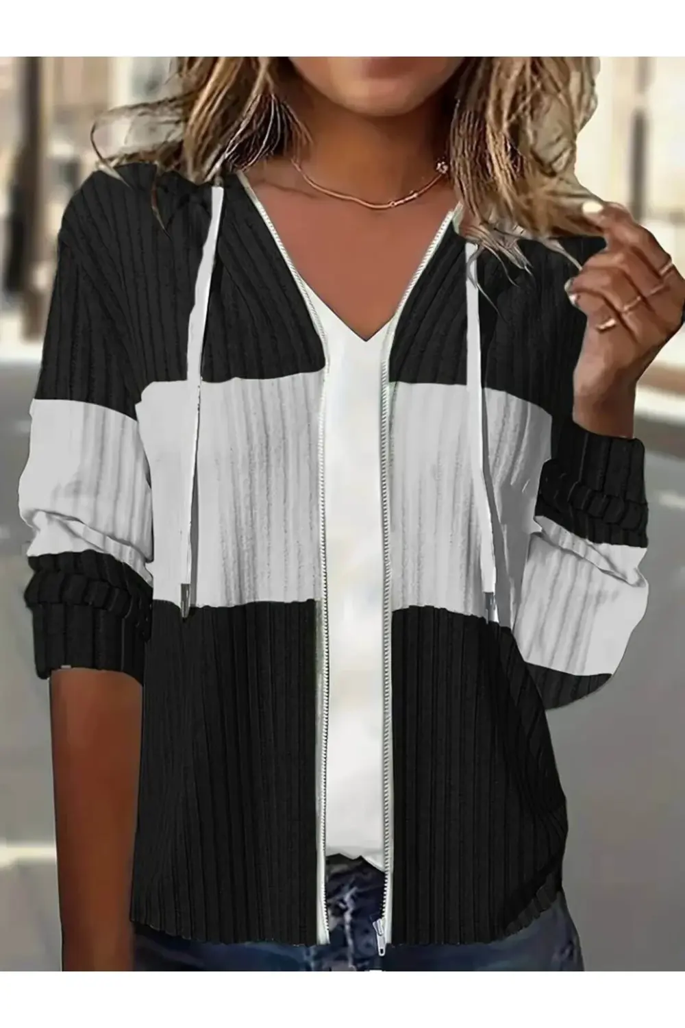 Kadın Uzun Kollu Kapşonlu önden Fermuarlı Blok Desenli şardonlu K