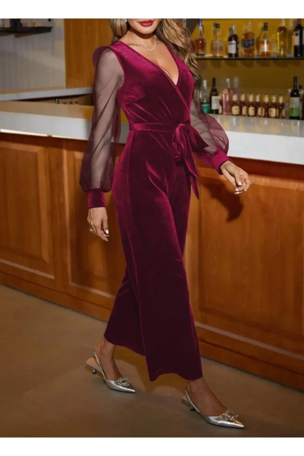 Kadın Uzun Kollu Kruvaze Yakalı Belden Kuşaklı Tül Detaylı Kadife