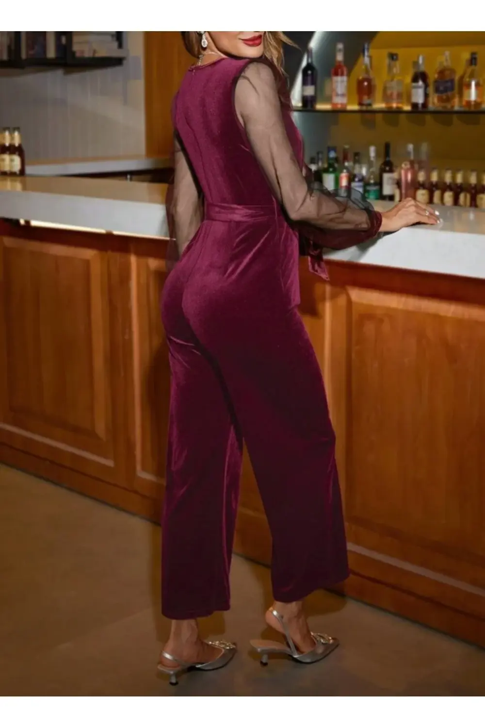 Kadın Uzun Kollu Kruvaze Yakalı Belden Kuşaklı Tül Detaylı Kadife