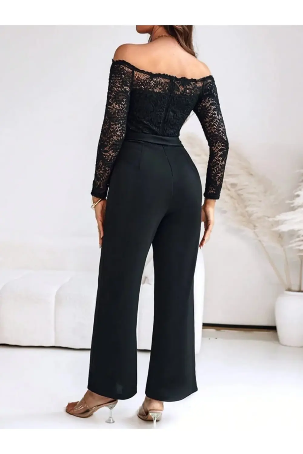 Kadın Uzun Kollu Madonna Yaka Dantelli Yandan Bağlamalı Ithal Kre Kadın Uzun Kollu Madonna Yaka Dantelli Yandan Bağlamalı Ithal Kre