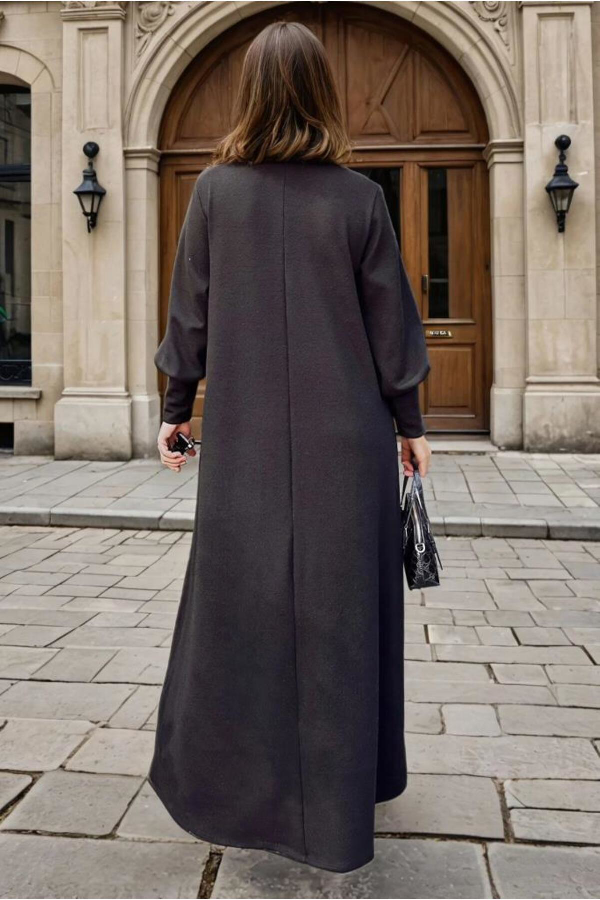 Pasaklı Giyim Kadın Uzun Kollu Manşetli Balon Kol A Kesim Akrilik Salaş Triko E