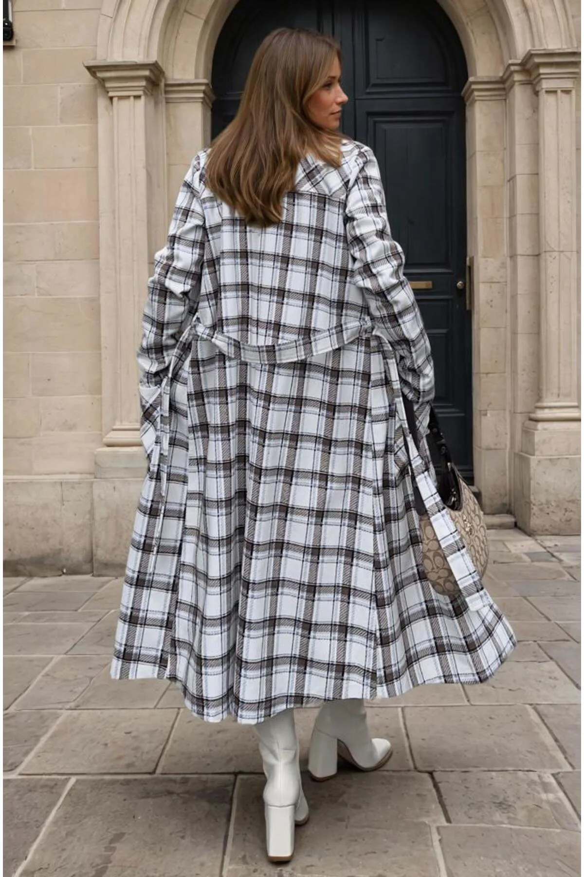 Kadın Uzun Oversize Kemerli Cepli Gabardin Trençkot (Astarsız) 70