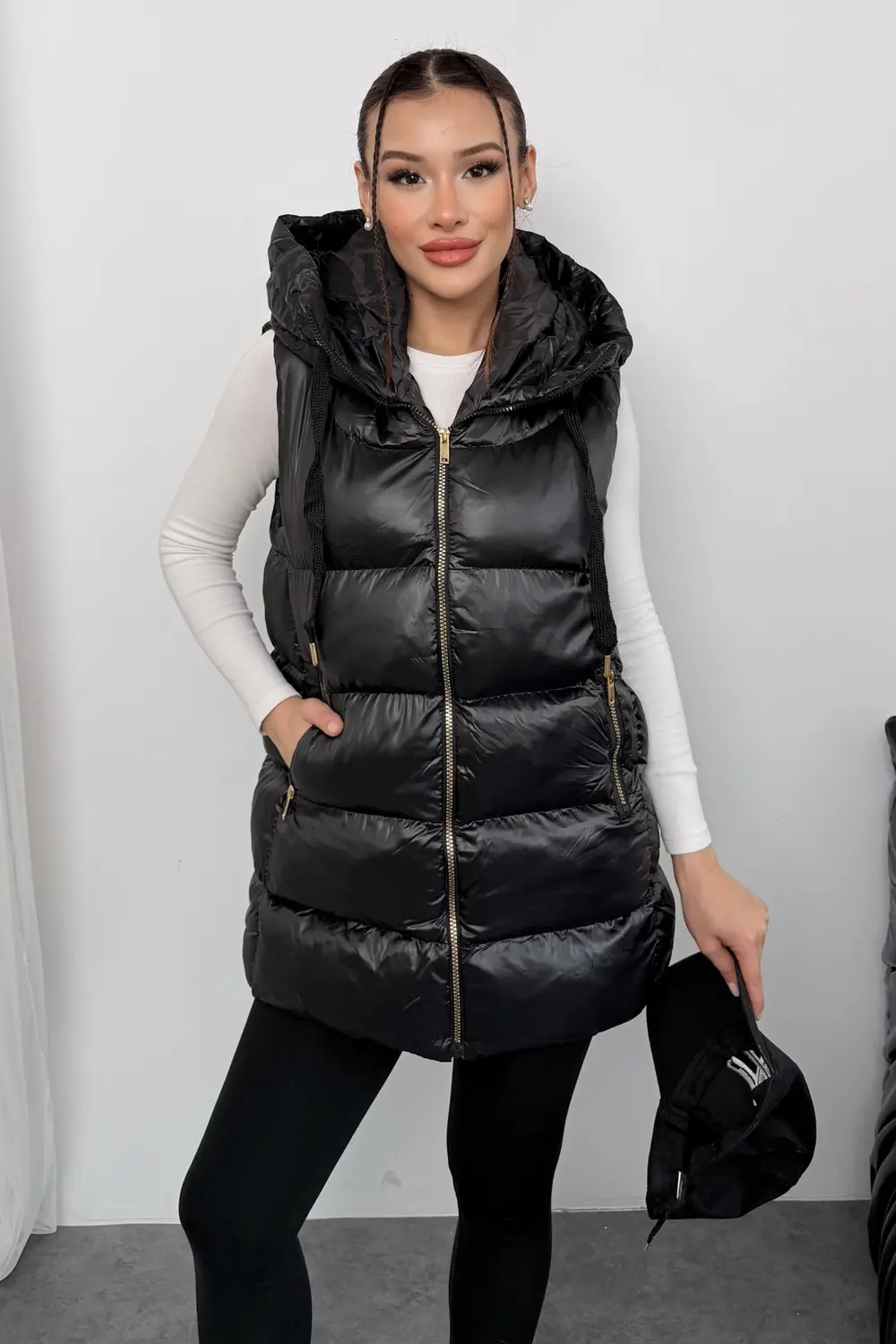 Moda Armanc Kadın Uzun Siyah Kapüşonlu Şişme Yelek – Astronot Yaka, Su Geçirm