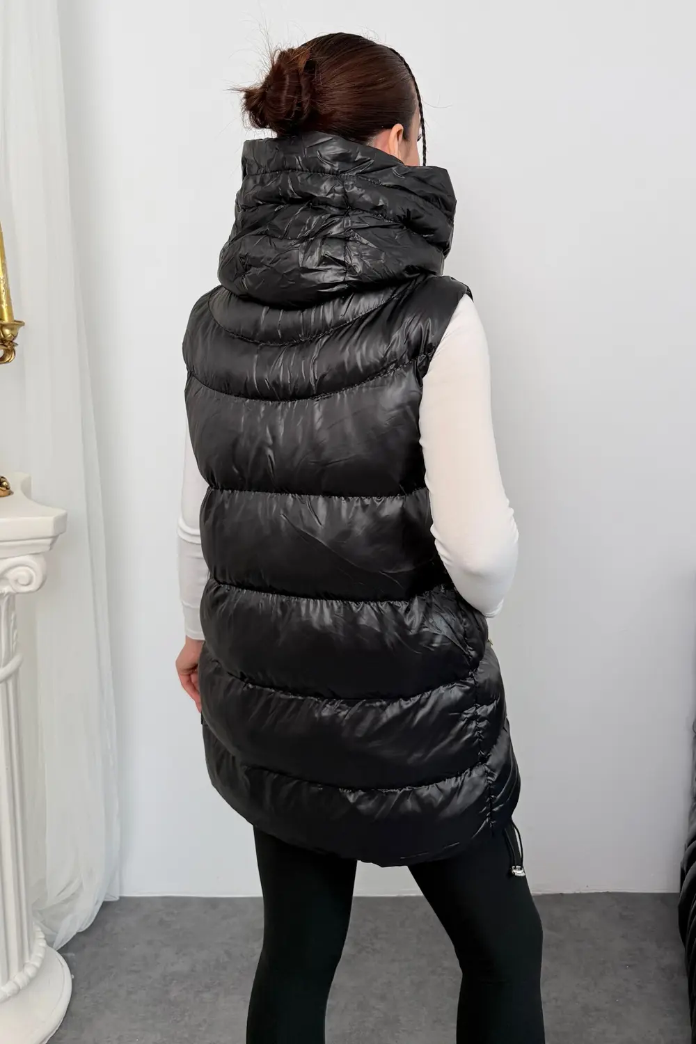 Moda Armanc Kadın Uzun Siyah Kapüşonlu Şişme Yelek – Astronot Yaka, Su Geçirm