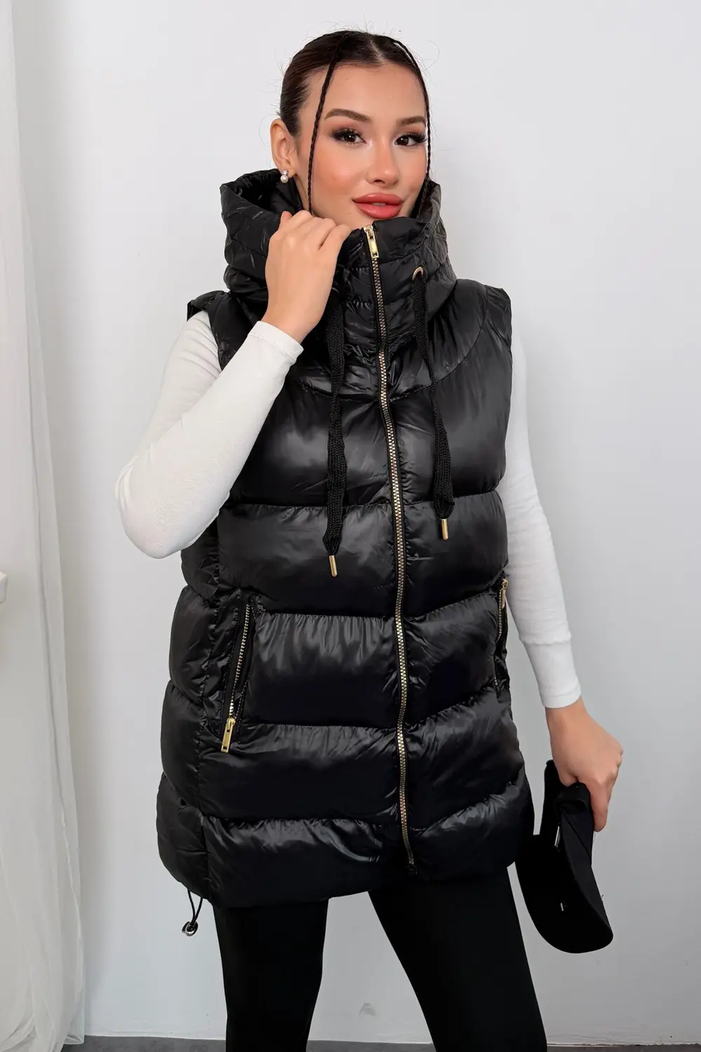 Moda Armanc Kadın Uzun Siyah Kapüşonlu Şişme Yelek – Astronot Yaka, Su Geçirm