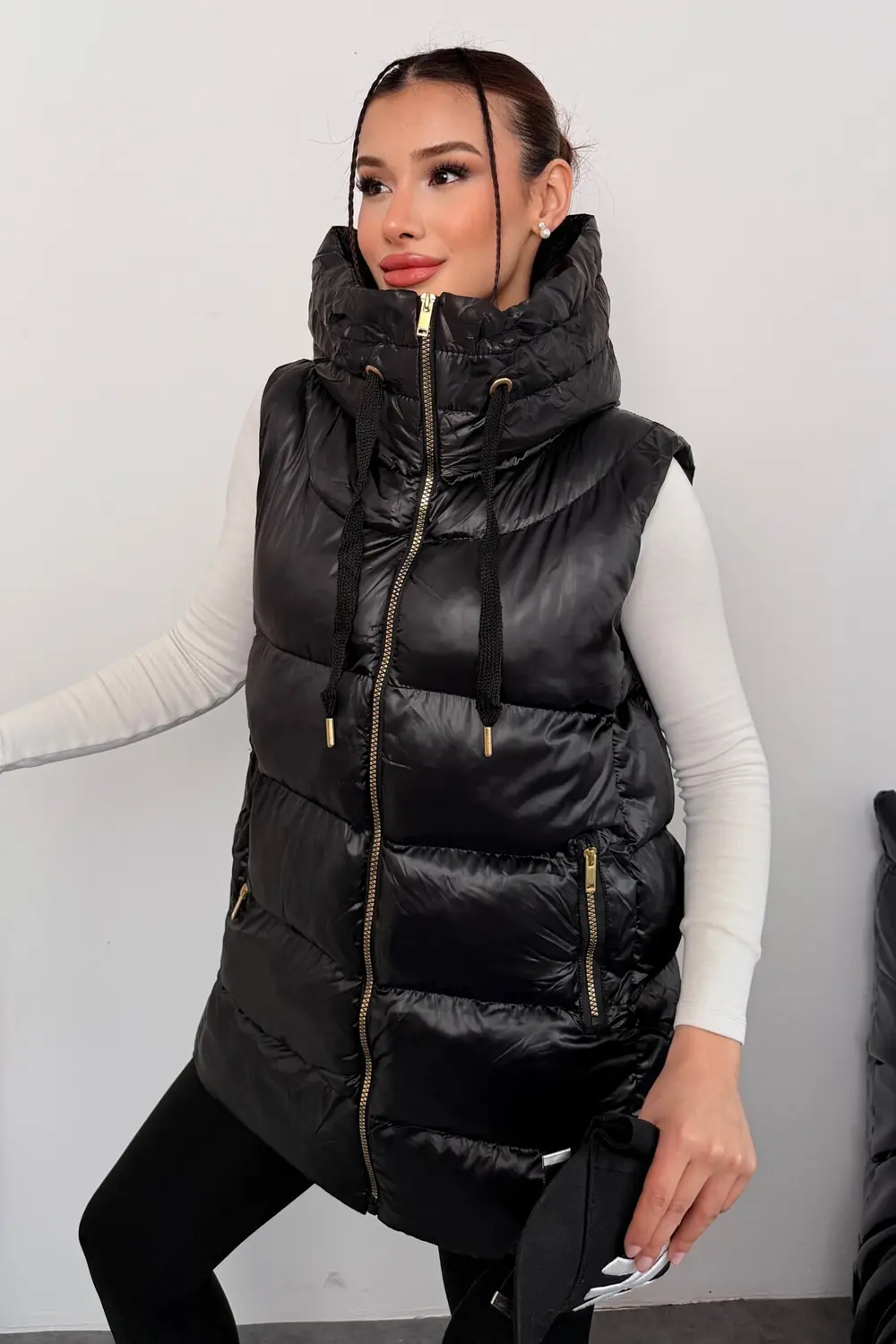 Moda Armanc Kadın Uzun Siyah Kapüşonlu Şişme Yelek – Astronot Yaka, Su Geçirm