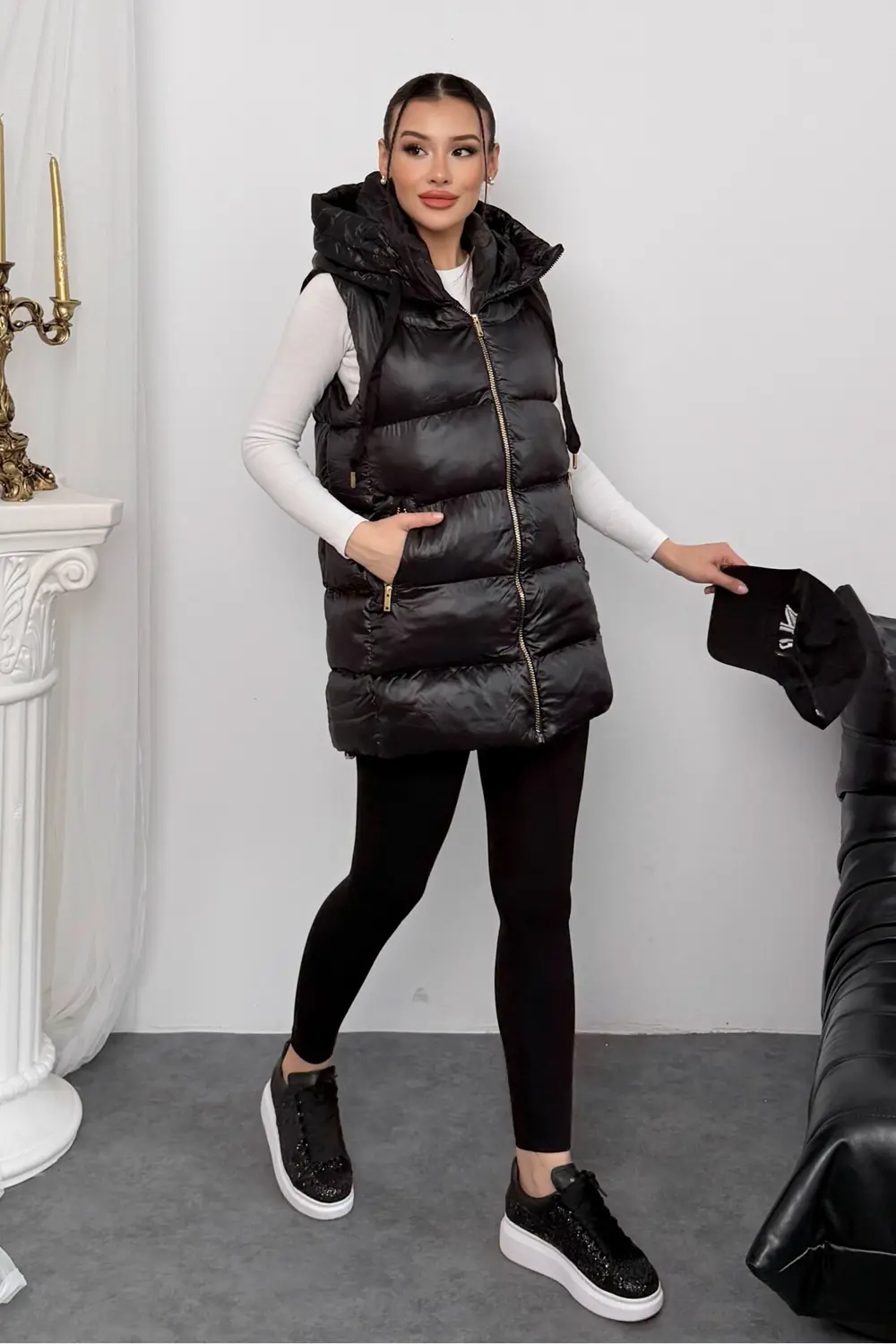 Moda Armanc Kadın Uzun Siyah Kapüşonlu Şişme Yelek – Astronot Yaka, Su Geçirm