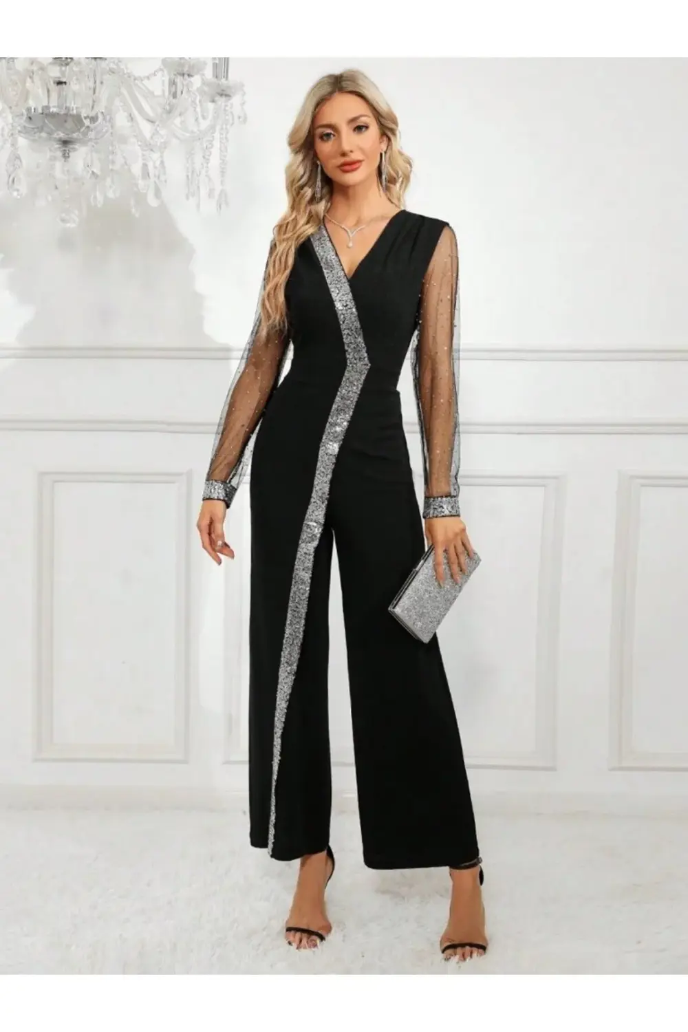 Kadın Uzun V Yakalı önden Pulpayet Detaylı Tüllü Uzun Ithal Krep Kadın Uzun V Yakalı önden Pulpayet Detaylı Tüllü Uzun Ithal Krep