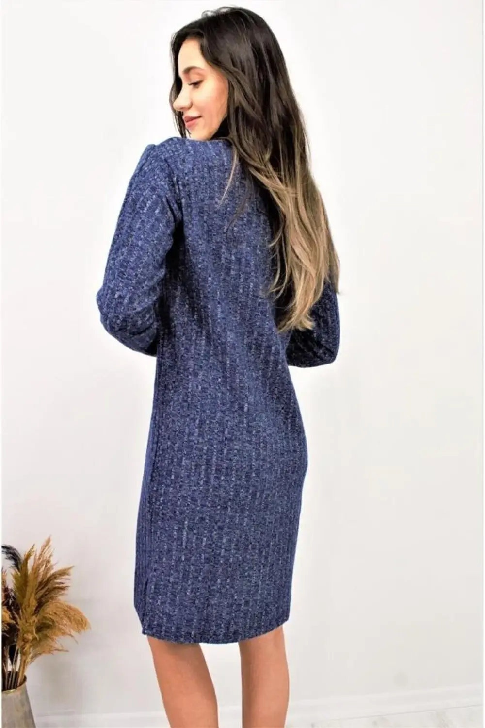 Kadın V Yaka Deri Garnili Uzun Kollu Midi Boy Yumuşak Pamuklu Uzu