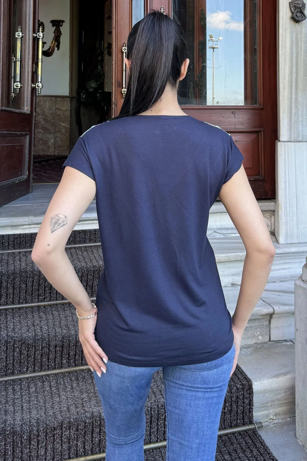 Kadın V Yaka Kısa Kollu Terletmez Tişört / Bluz Lacivert Beyaz 700-3247187