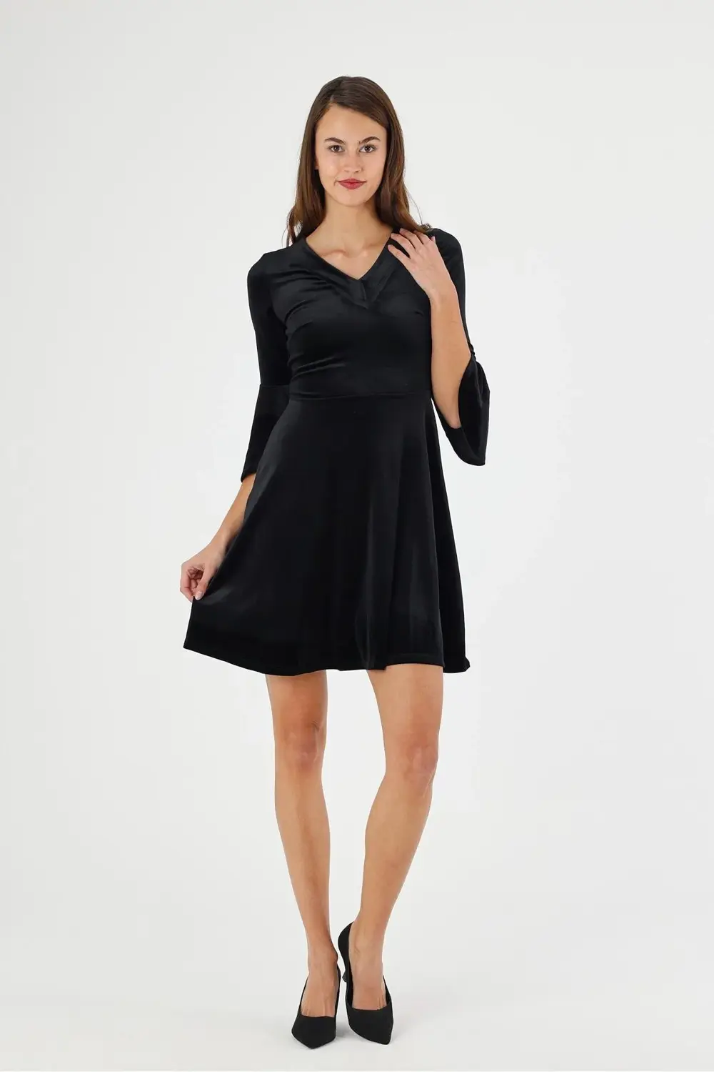 Kadın V Yaka Kolu Volan Detaylı Kadife Kısa Elbise 4460-95