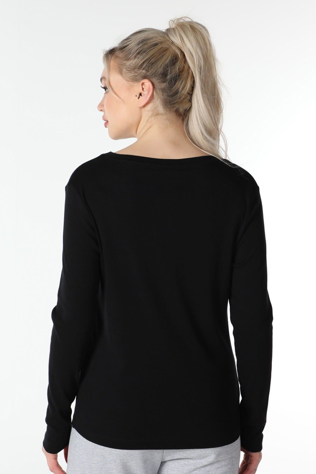 Kadın V Yaka Uzun Kollu Regular Fit Basic Tişört Siyah