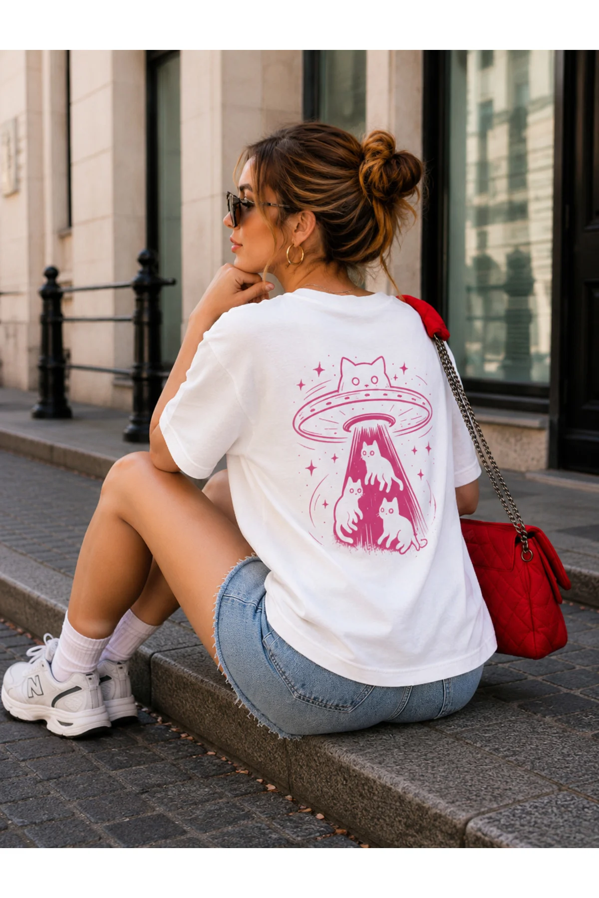Kadın Yazlık Bol Kesim Yuvarlak Yaka Kısa Kollu Tişört, Çizgi Film Kedi ve Bilim Kurgu Grafik Baskılı Tişört Rahat Giyim T-shirt