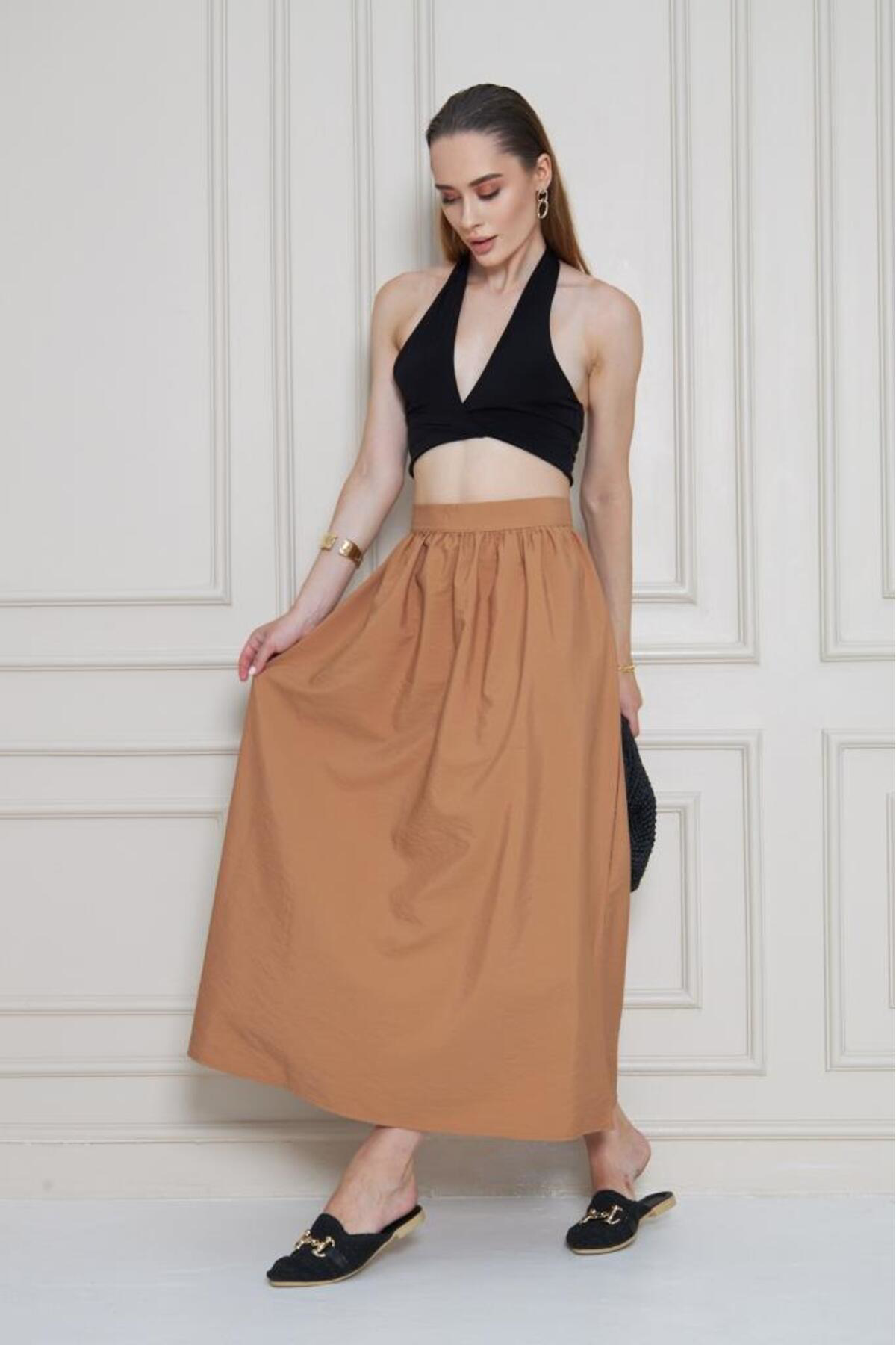 Pasaklı Giyim Kadın Yeni Sezon Karamel Paraşüt Kumaş Yazlık Gizli Fermuarlı Uzu