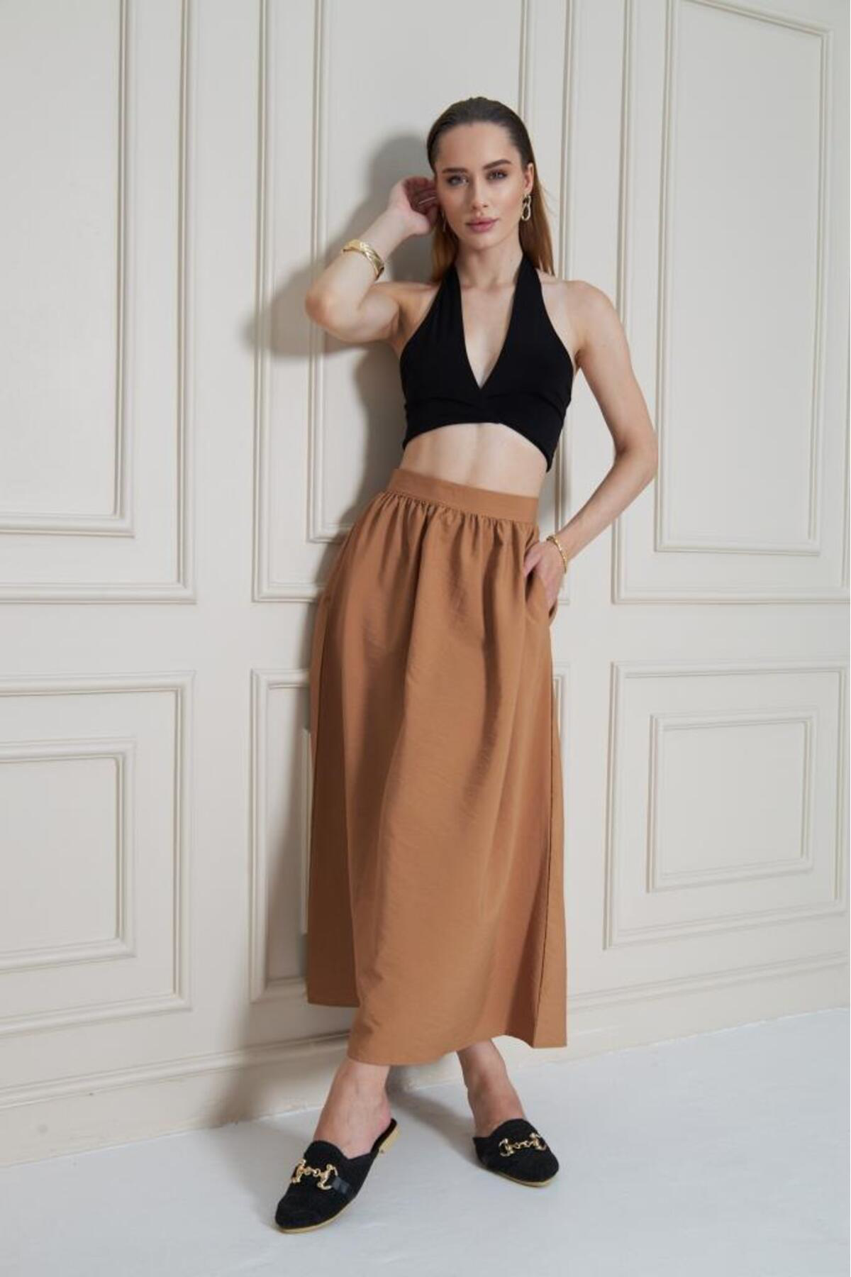 Pasaklı Giyim Kadın Yeni Sezon Karamel Paraşüt Kumaş Yazlık Gizli Fermuarlı Uzu