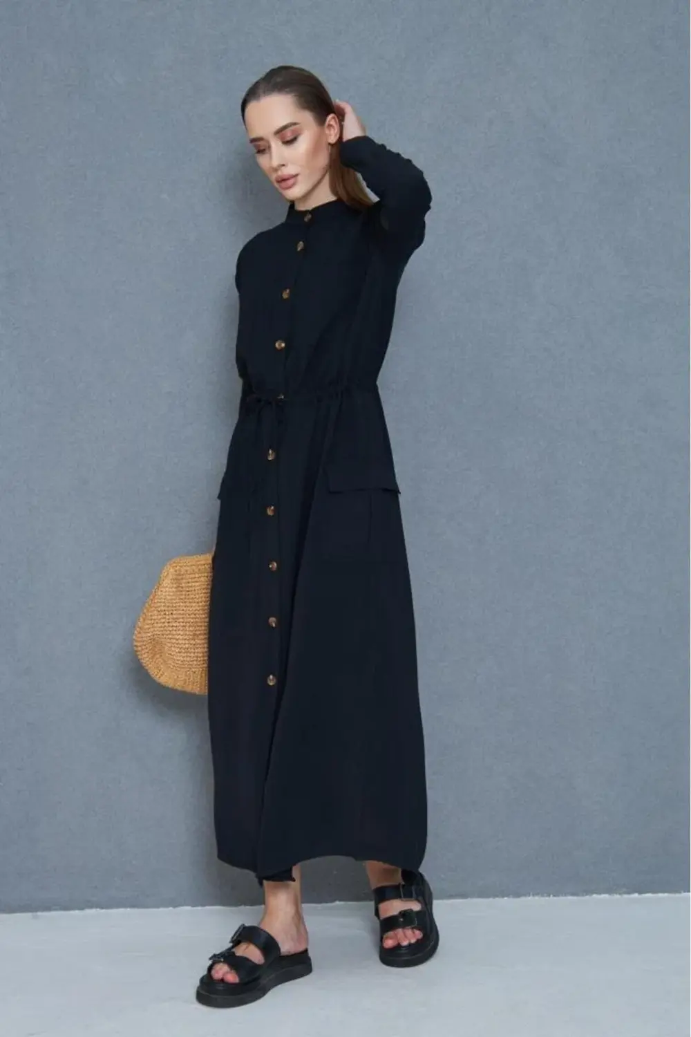 Kadın Yeni Sezon Krep Cepli Uzun Katlanabilir Kollu Büzgülü Bej E