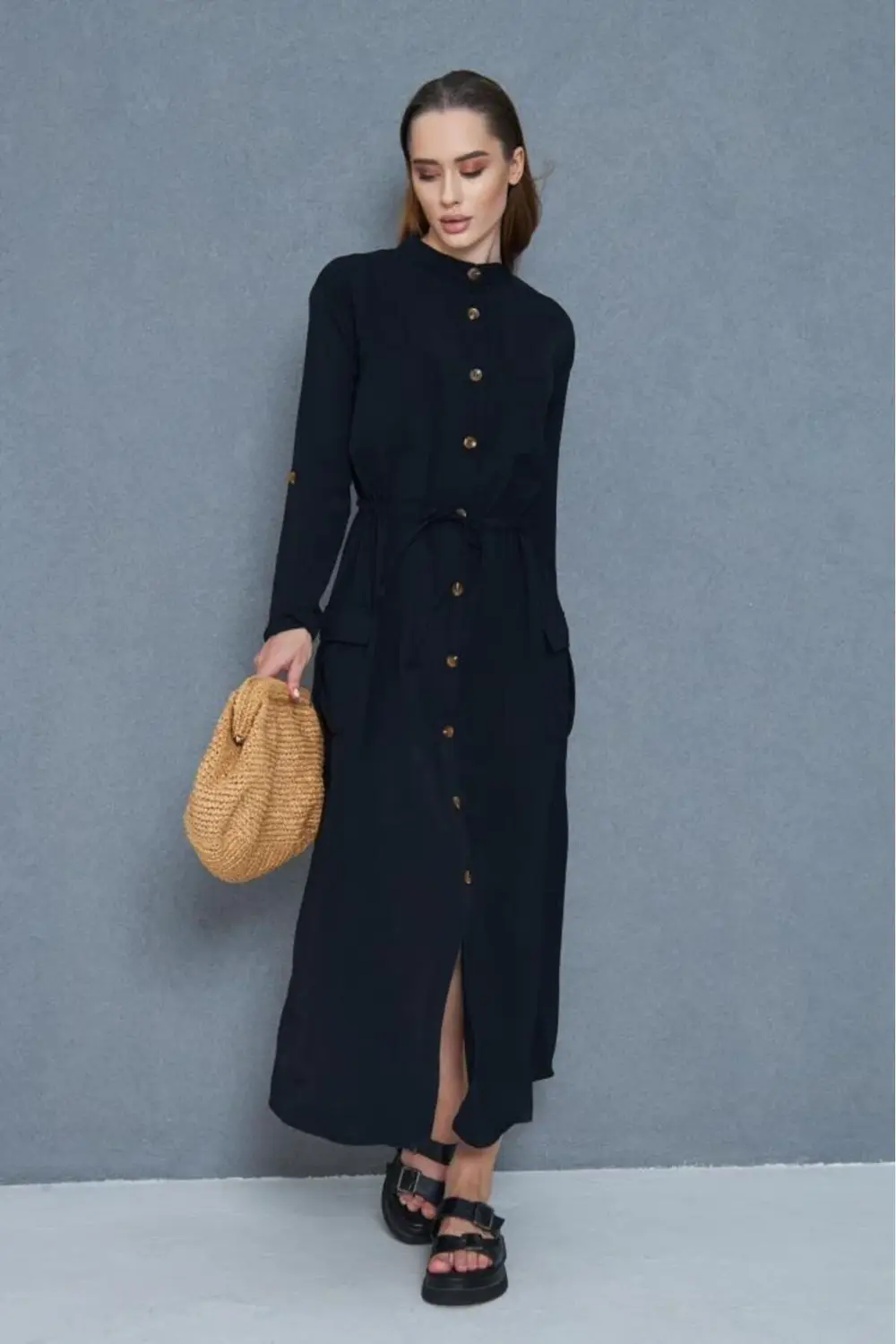 Kadın Yeni Sezon Krep Cepli Uzun Katlanabilir Kollu Büzgülü Bej E