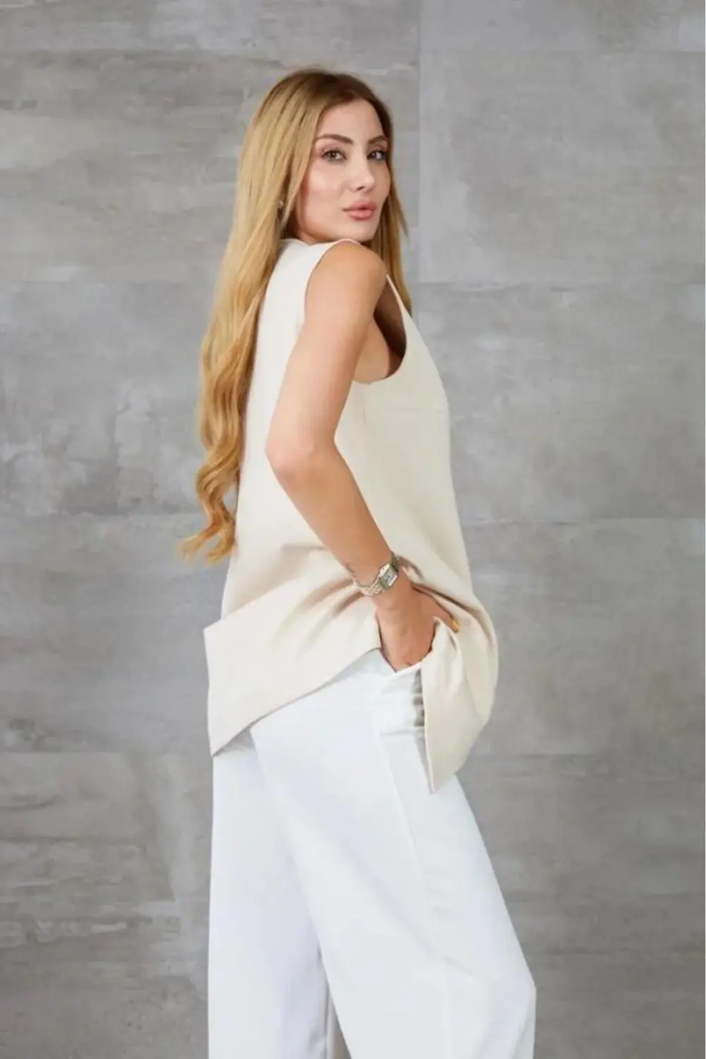 Kadın Yeni Sezon Siyah Atlas Kolsuz Yelek 3706300