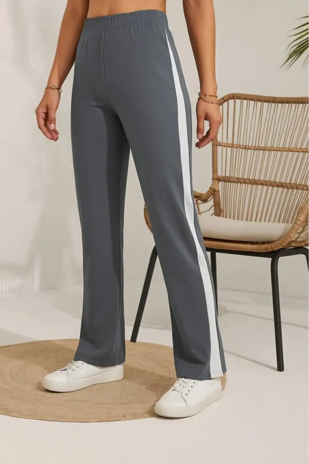 Kadın Yüksek Bel Yan şerit Detaylı Yırtmaçlı Viskon Iki Iplik Pan