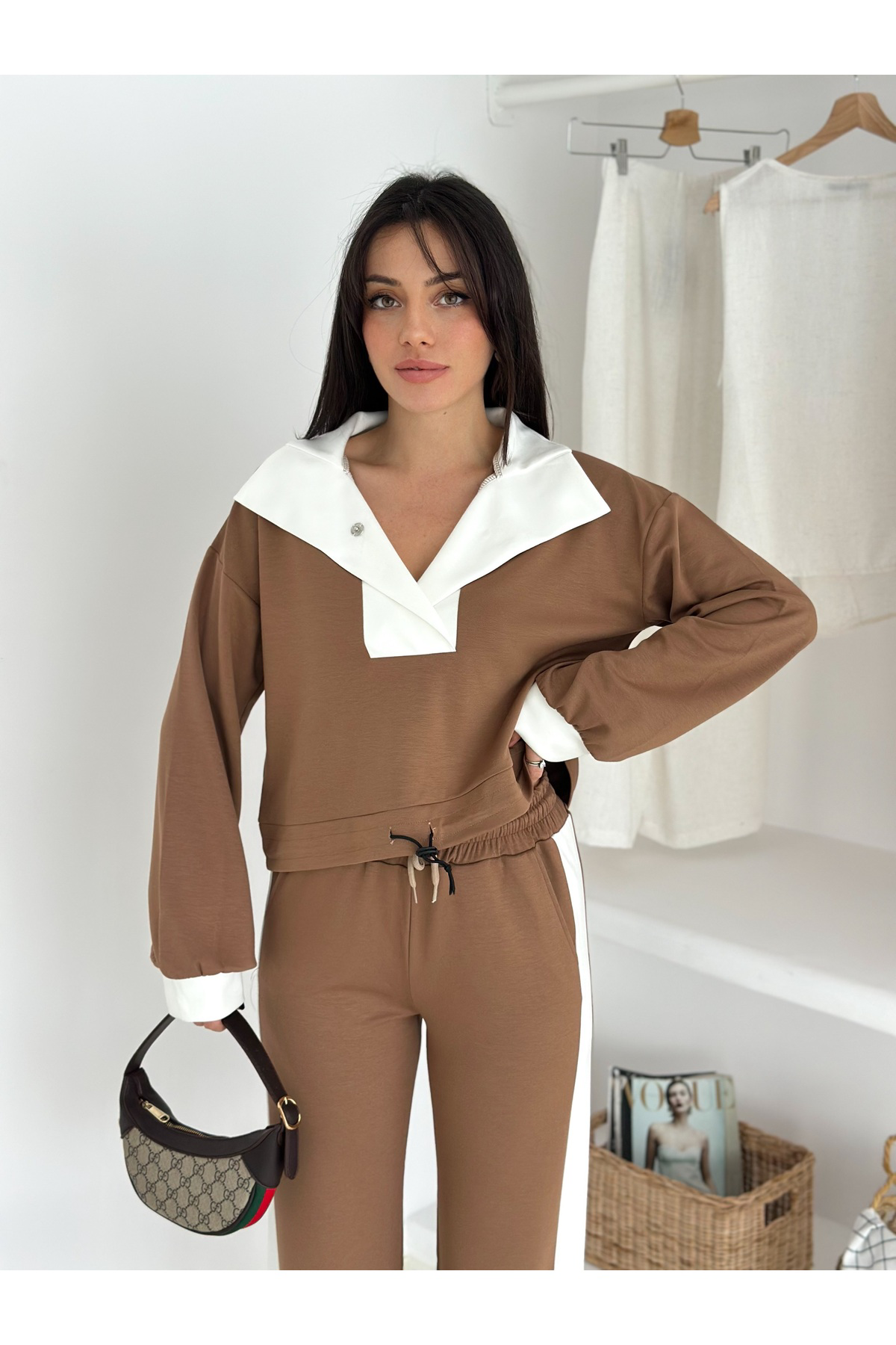 Fiolin Kadın Yumuşak Doku Rahat Modal Kumaş Devrik Yaka Eşofman Takımı