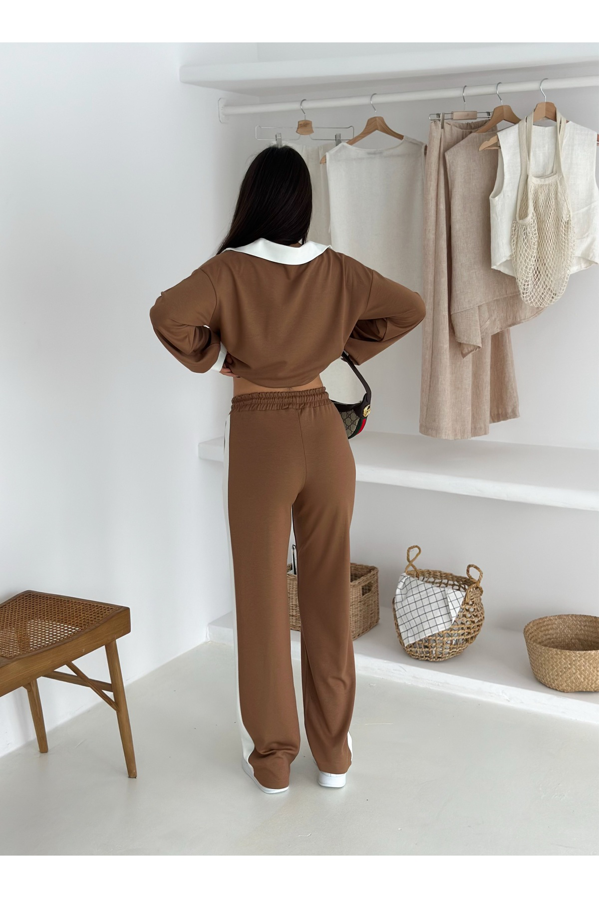 Fiolin Kadın Yumuşak Doku Rahat Modal Kumaş Devrik Yaka Eşofman Takımı