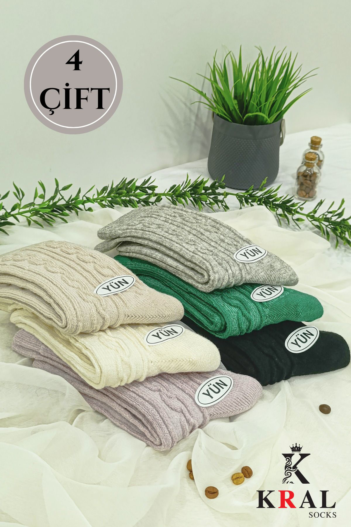 Kadın Yün Çorap (4 Çift) Kışlık  Termal Etkili Soft Yünlü Doku