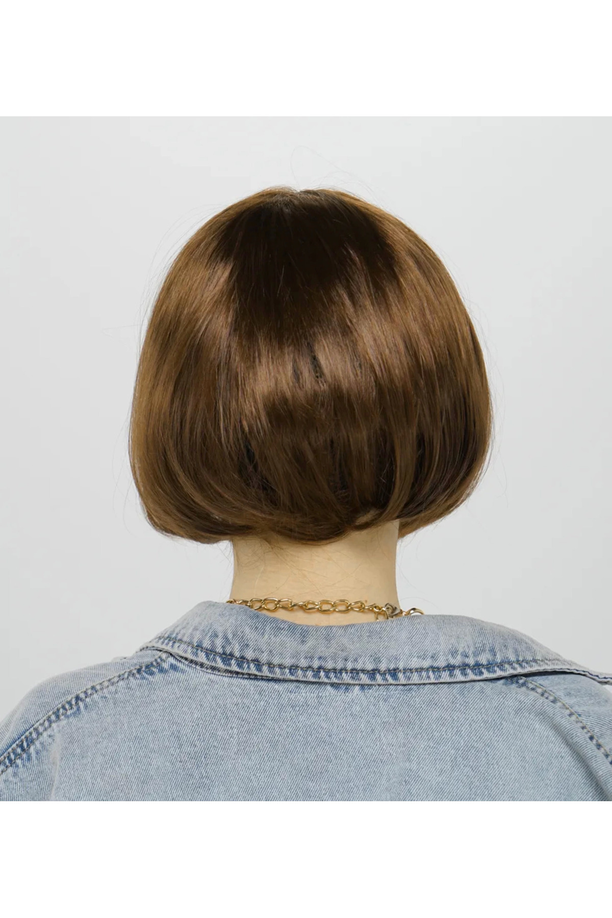 Store Kahve Renk Düz Kesim Küt Parti Peruğu Kısa Takma Saç