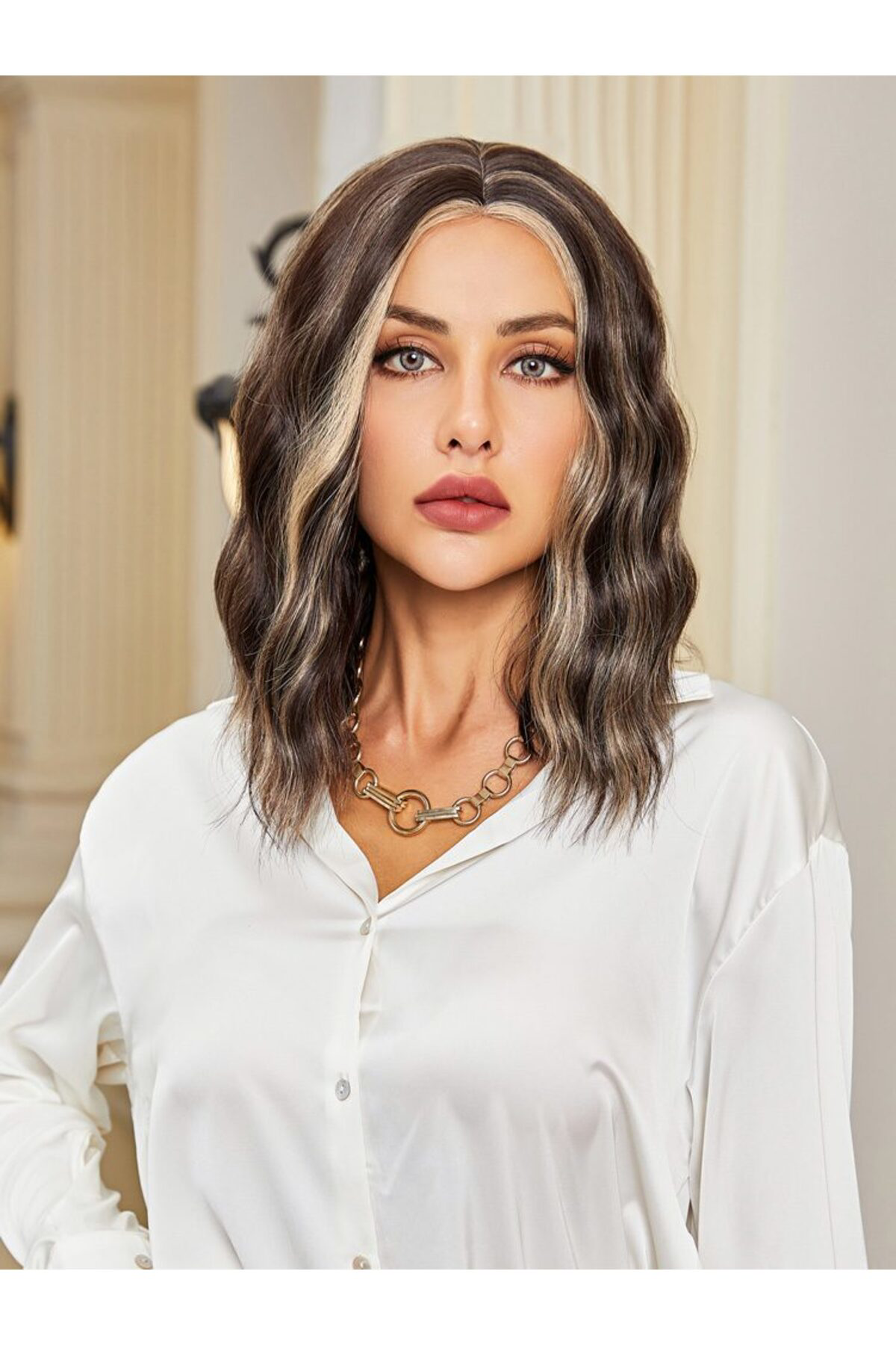 Renklidüşler Kahverengi / Balköpüğü Röfleli Küt Tül Peruk