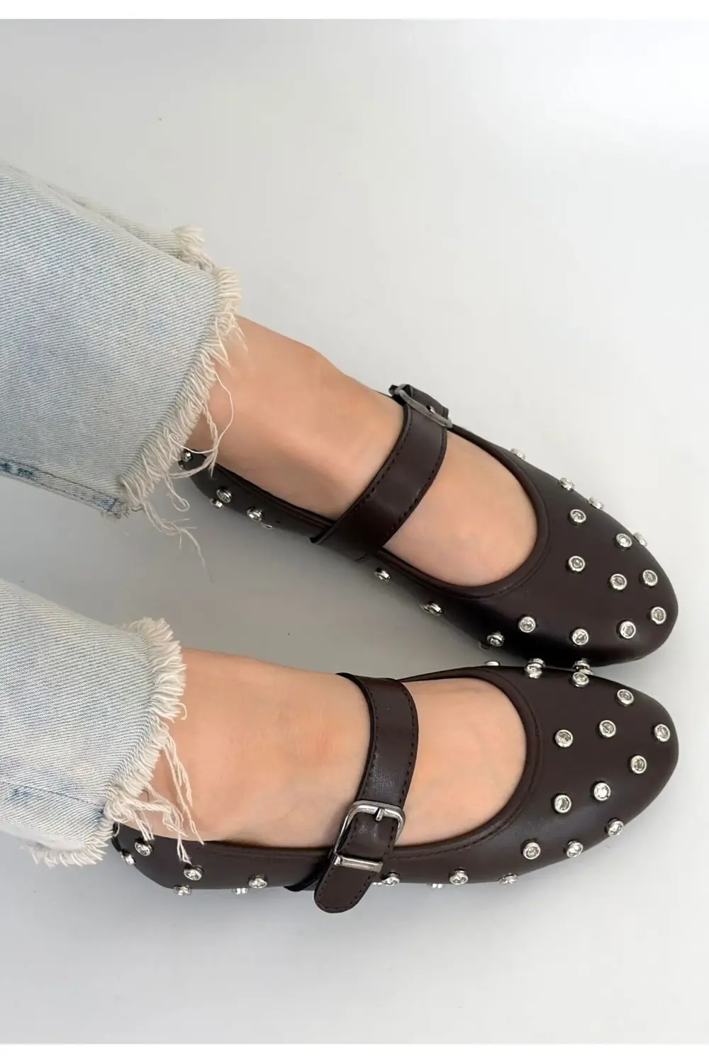 Kahverengi Cilt Kemerli Babet Ayakkabı Kahverengi Cilt Kemerli Babet Ayakkabı