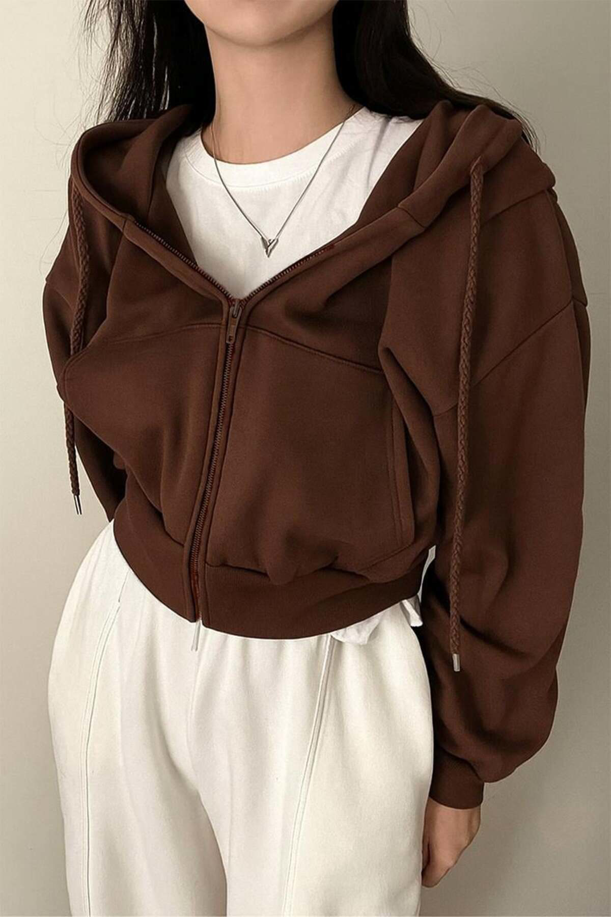 Kahverengi Crop Top Kalın Kumaş Kapüşonlu Crop Hırka