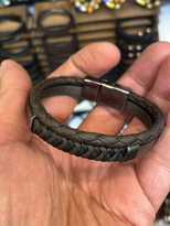 Tükkan Accessories Kahverengi Hakiki Deri Bileklik Miknatisli Geçirmeli Erkek Bilekl