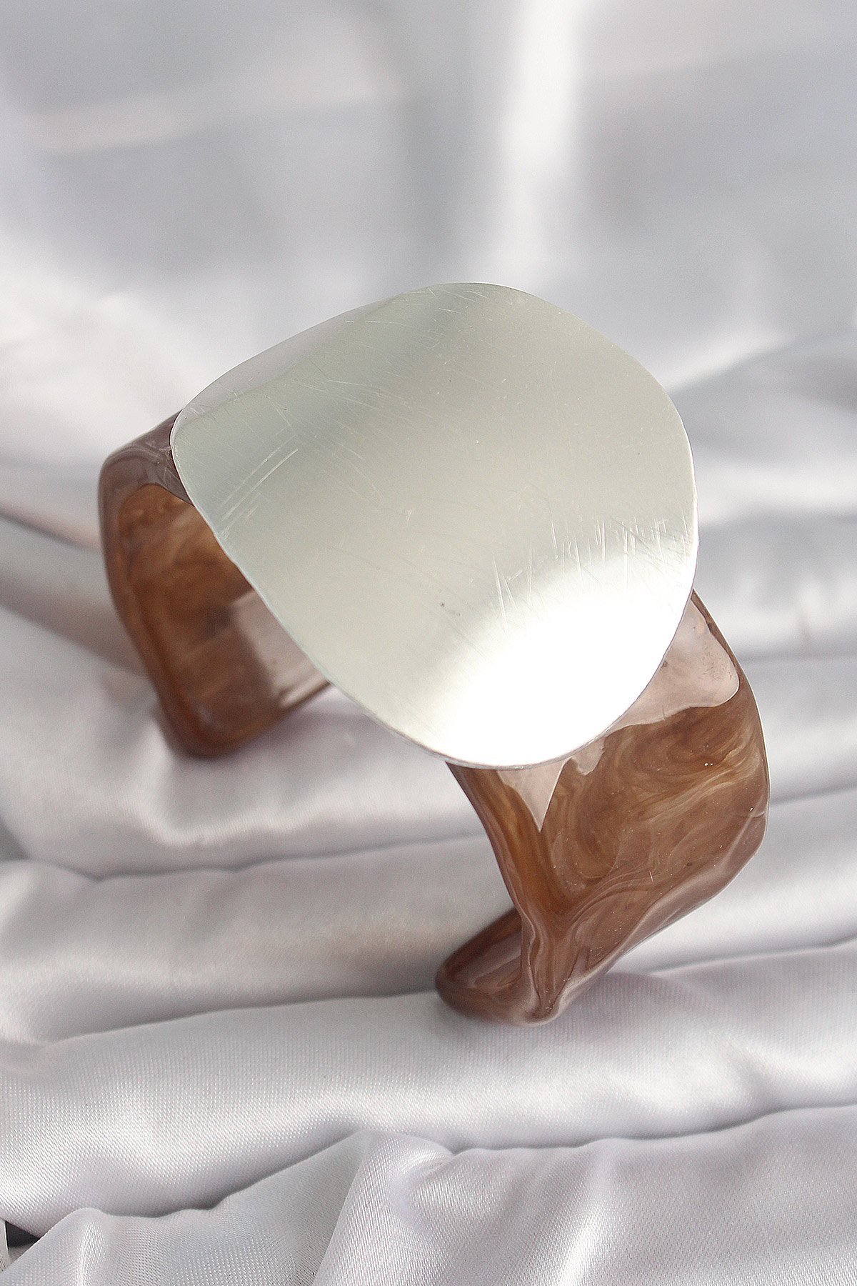 Kahverengi Mermer Desen Akrilik Plastik Gümüş Plaka Model Vintage