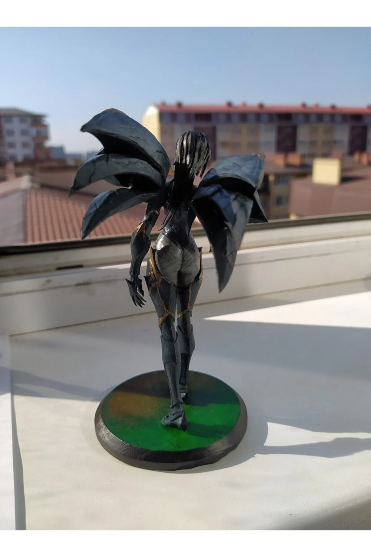 Kaisa Klasik Boyalı Figür 20 cm Büyük Boy
