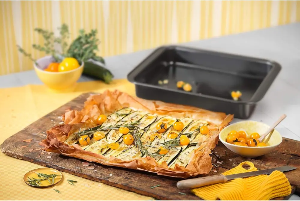 Kaiser Fırın Tepsisi 29x23x4 Cm 647593 Kaiser Fırın Tepsisi 29x23x4 Cm 647593