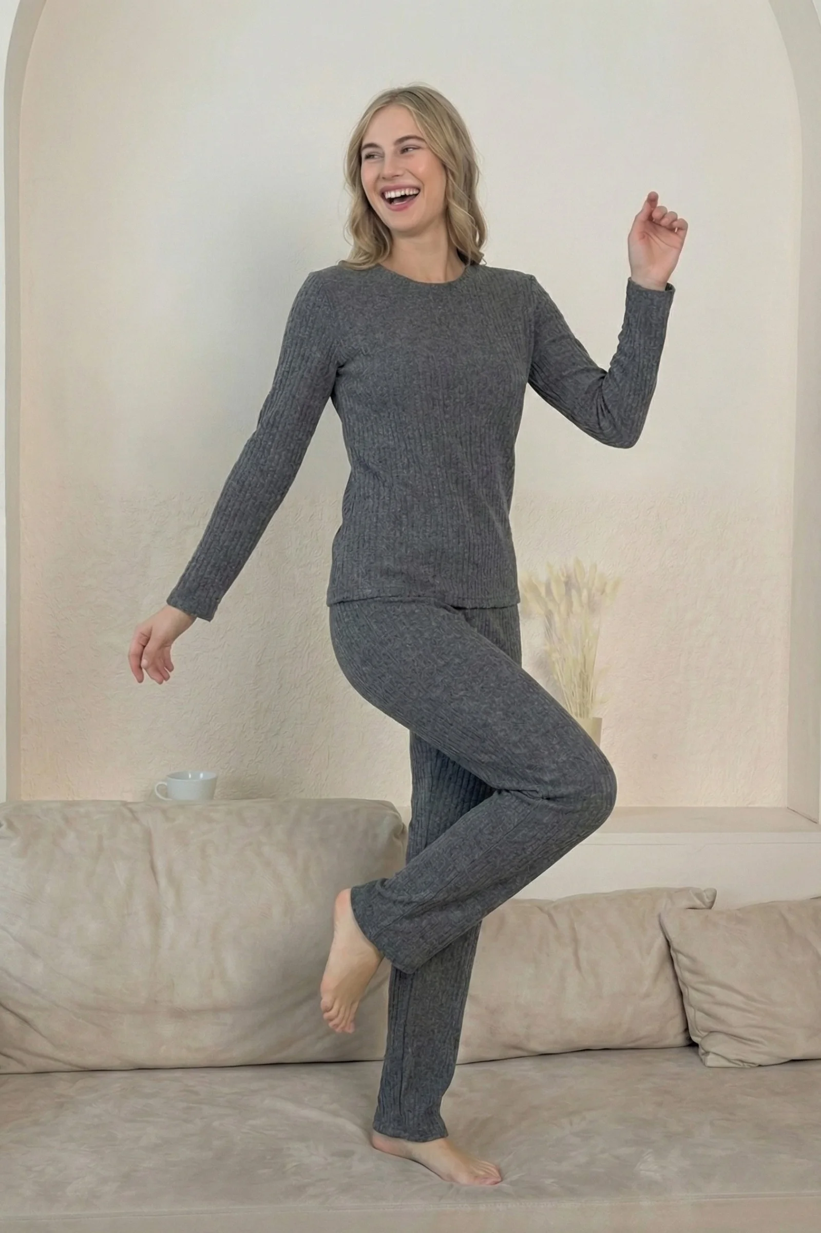 Kalın Kışlık İnterlok Şeritli Uzun Kollu Örme Pijama Takımı, Antrasit, XL Kalın Kışlık İnterlok Şeritli Uzun Kollu Örme Pijama Takımı, Antrasit, XL Fiyatı, Yorumları ve Özellikleri