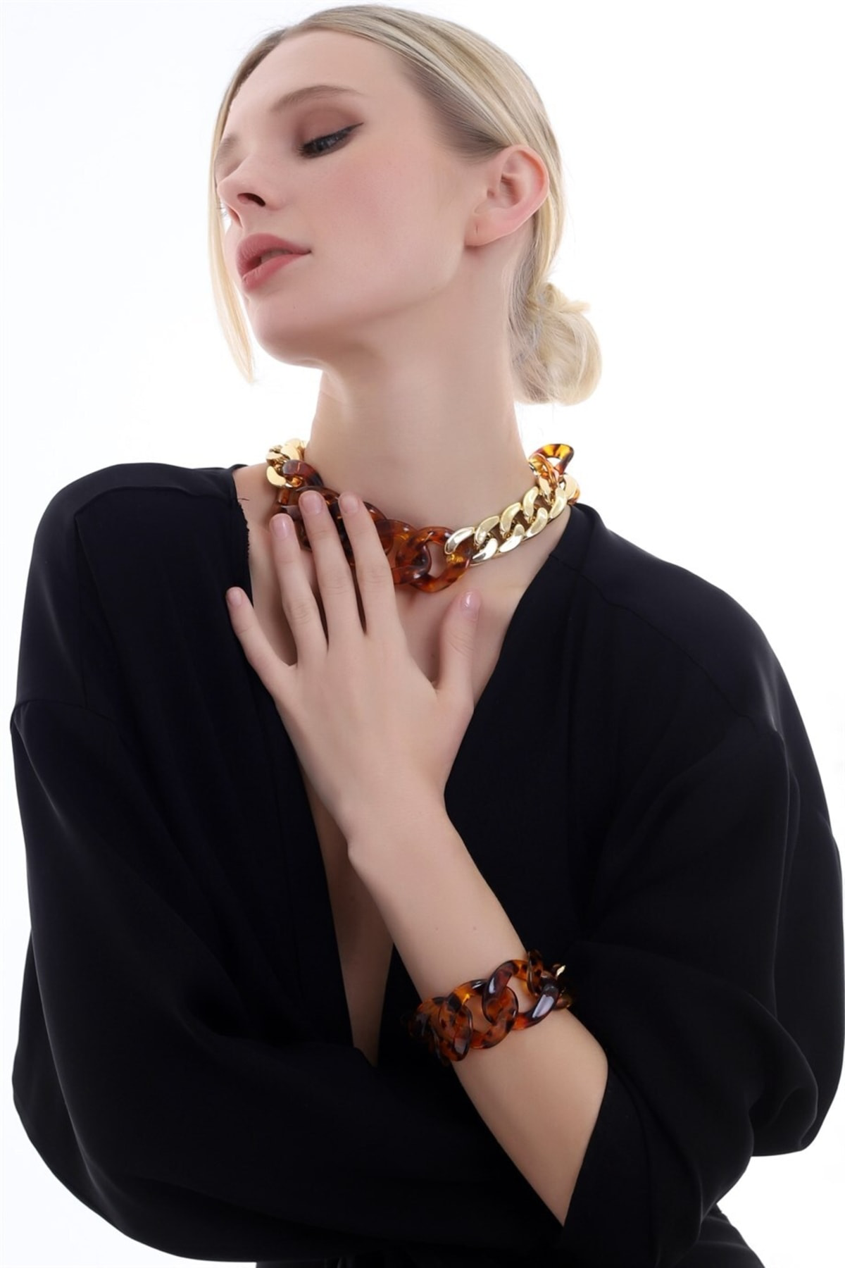 Kalın Tasarım Detaylı Bileklik