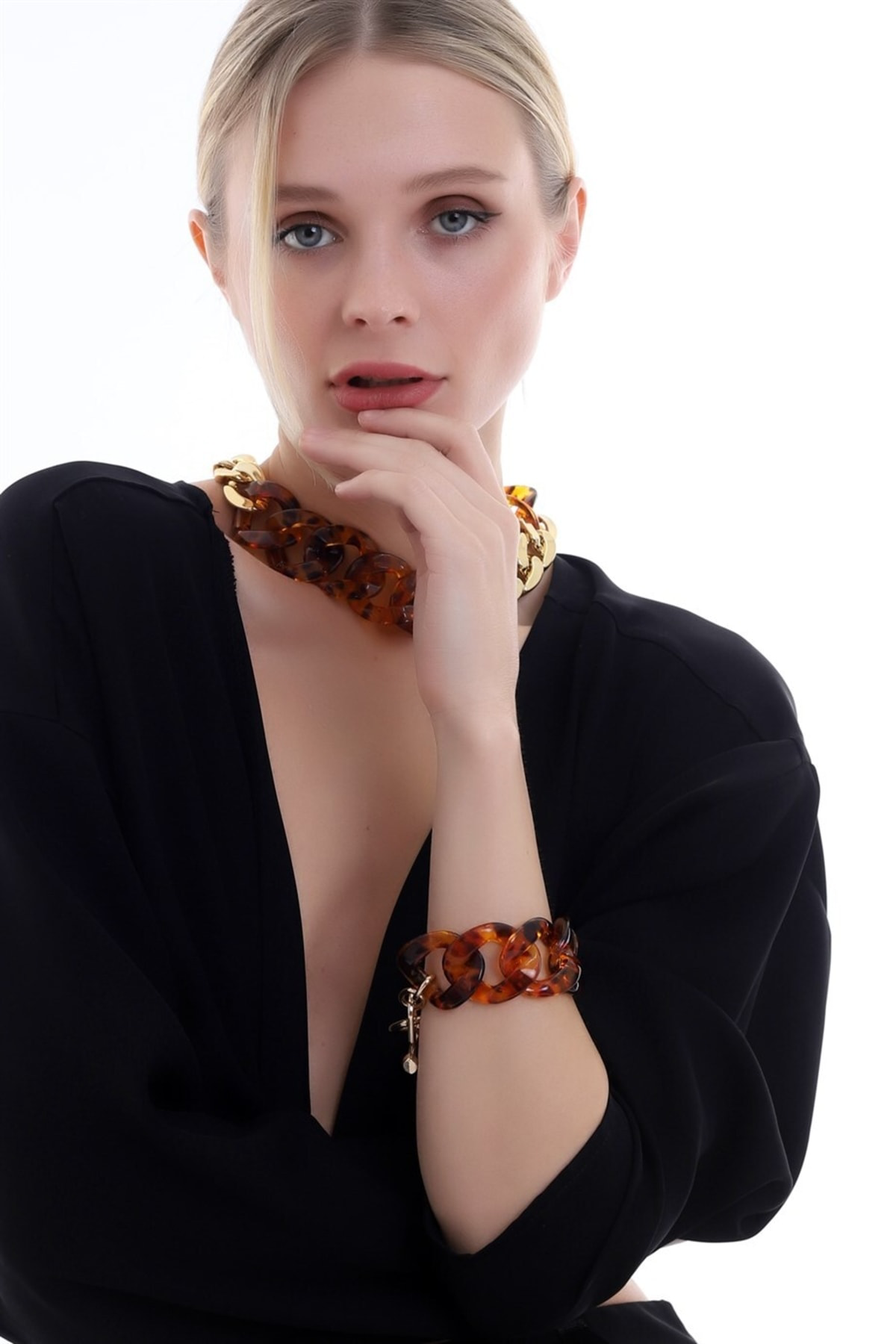 Kalın Tasarım Detaylı Bileklik