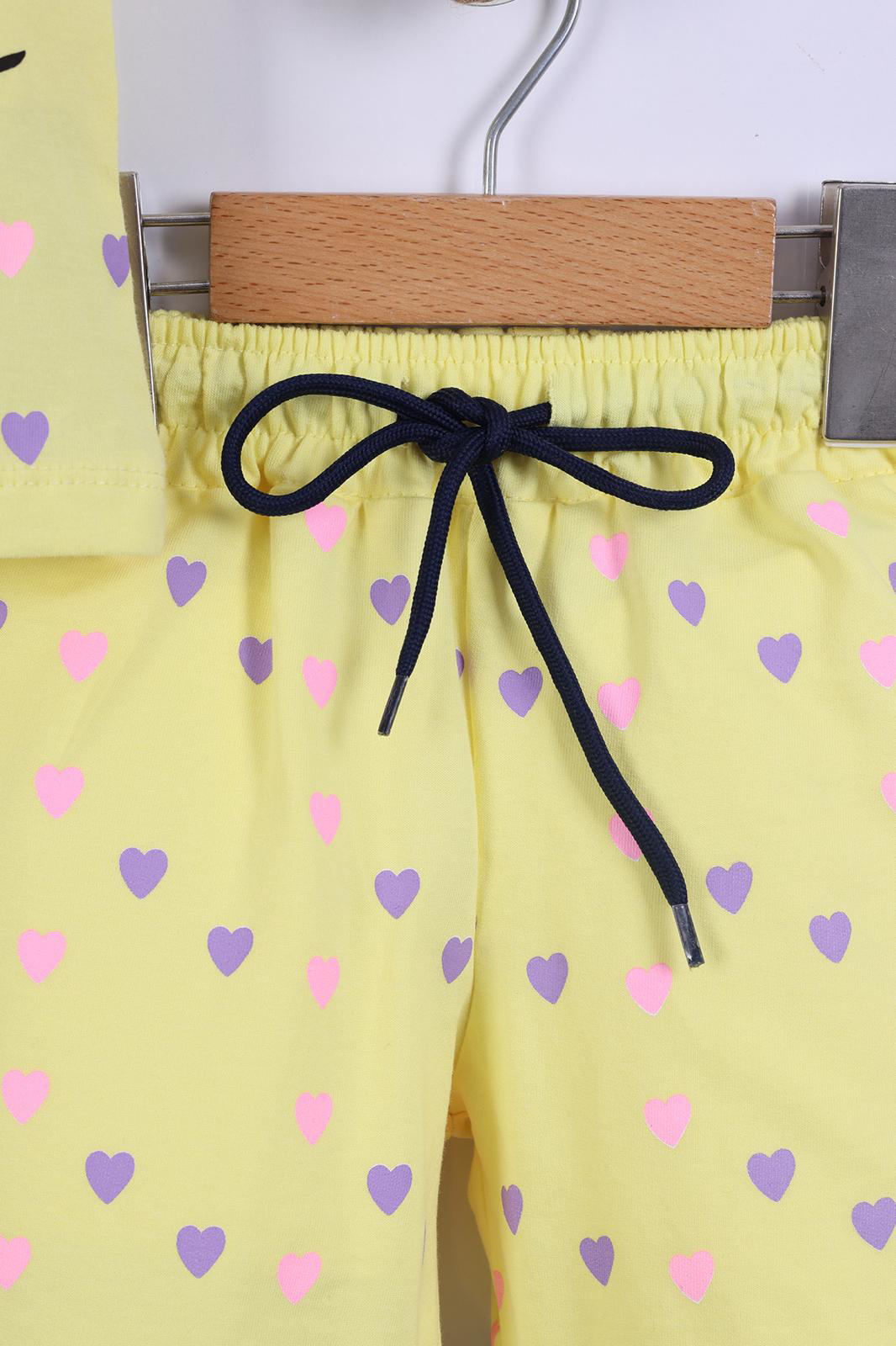 Kalp Baskılı Kız Çocuk T-Shirt Şort Takım 3/6 yaş