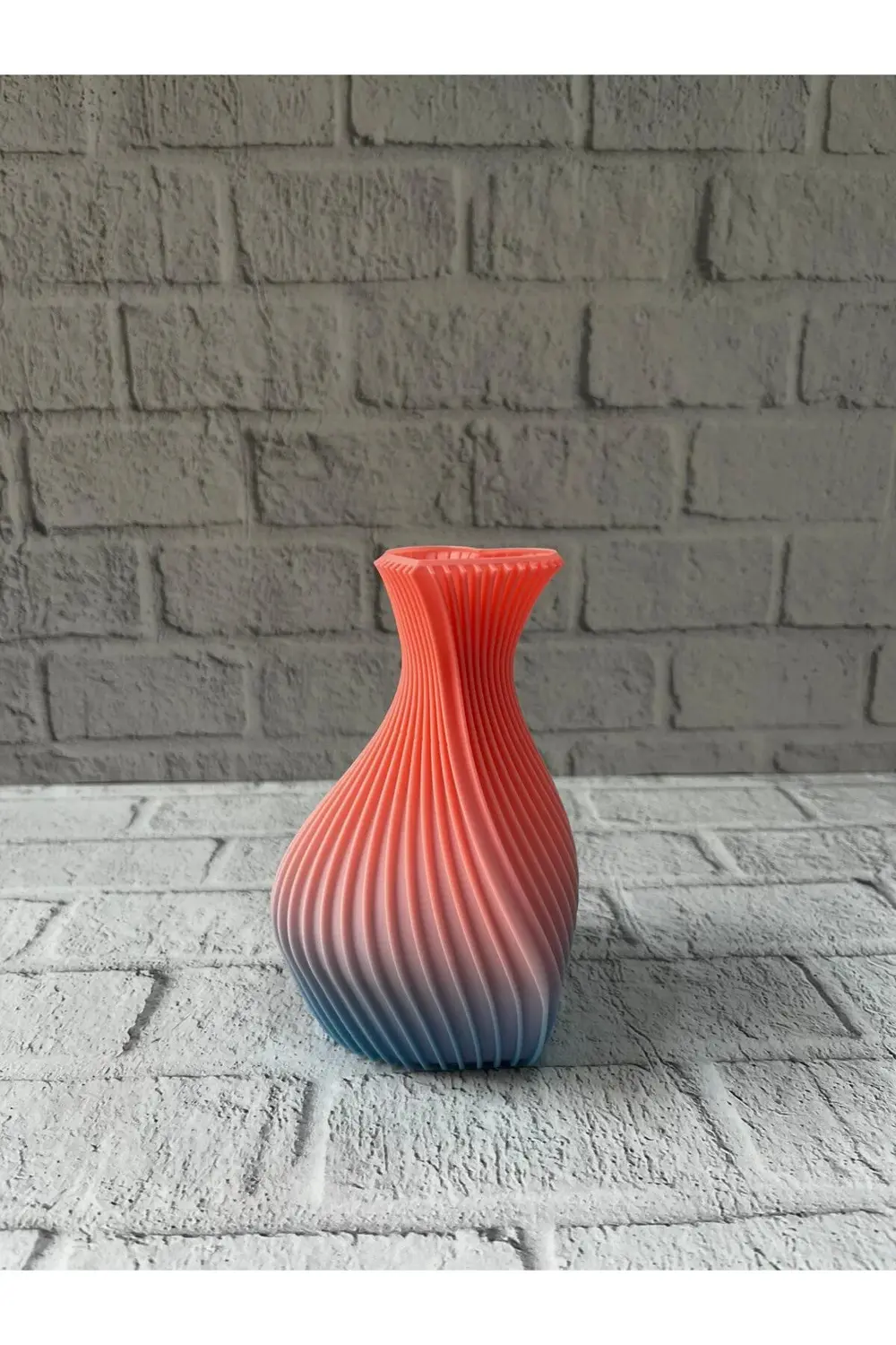 Kalp Tasarımlı Modern Dekor Vazo 15 Cm Şık Ve Es Görünüm