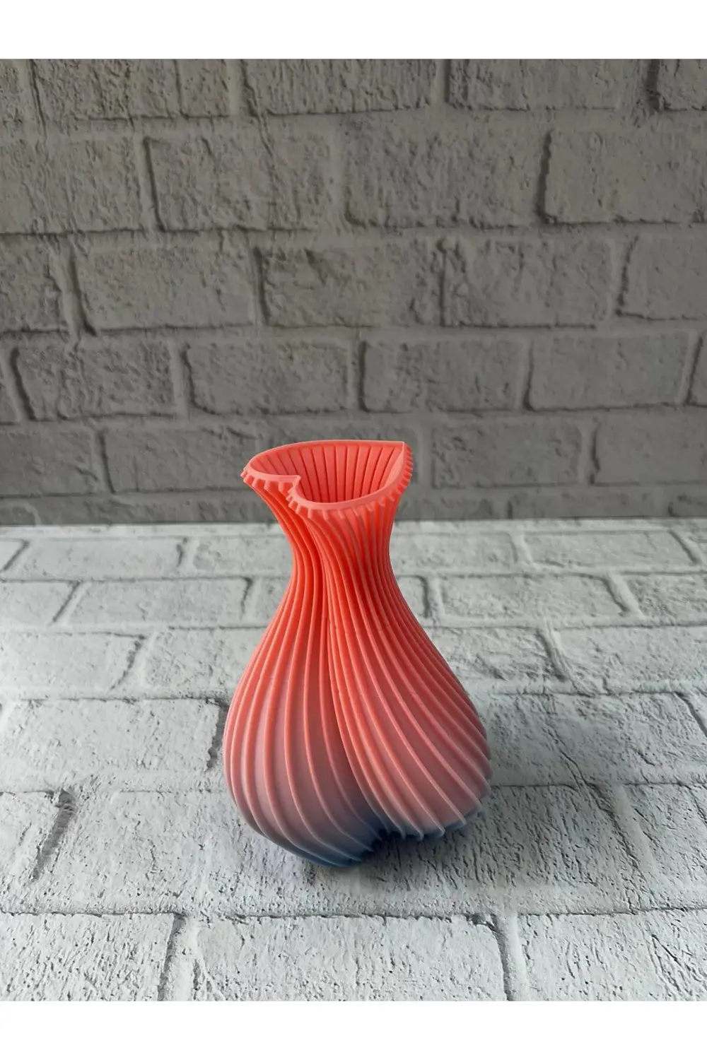 Kalp Tasarımlı Modern Dekor Vazo 15 Cm Şık Ve Es Görünüm