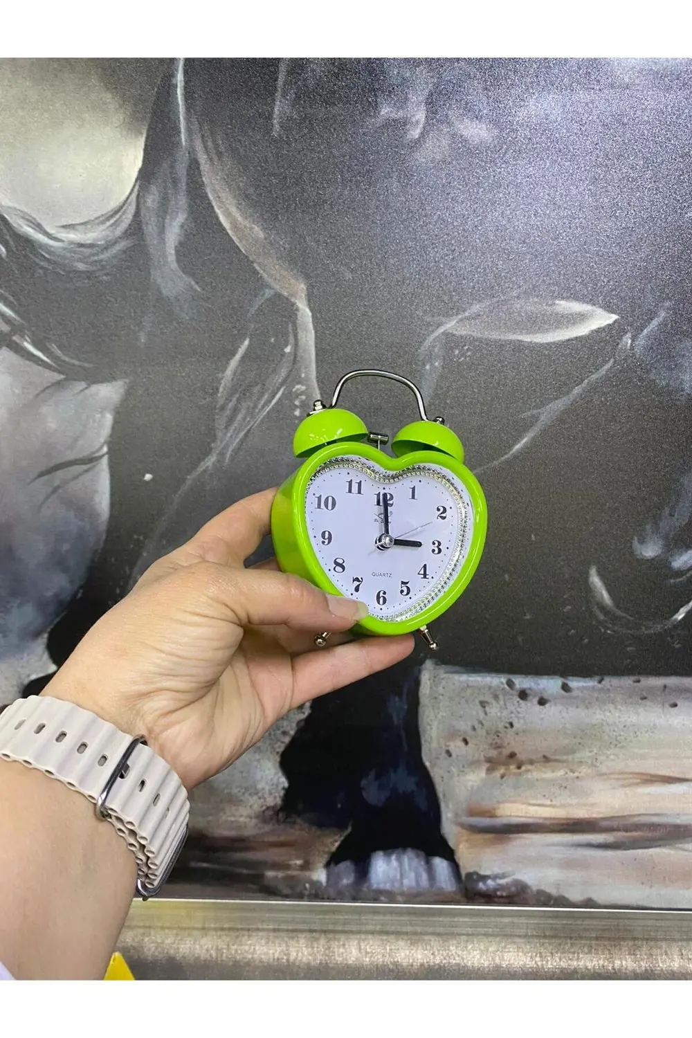 Kalp Temalı Çalar Saat