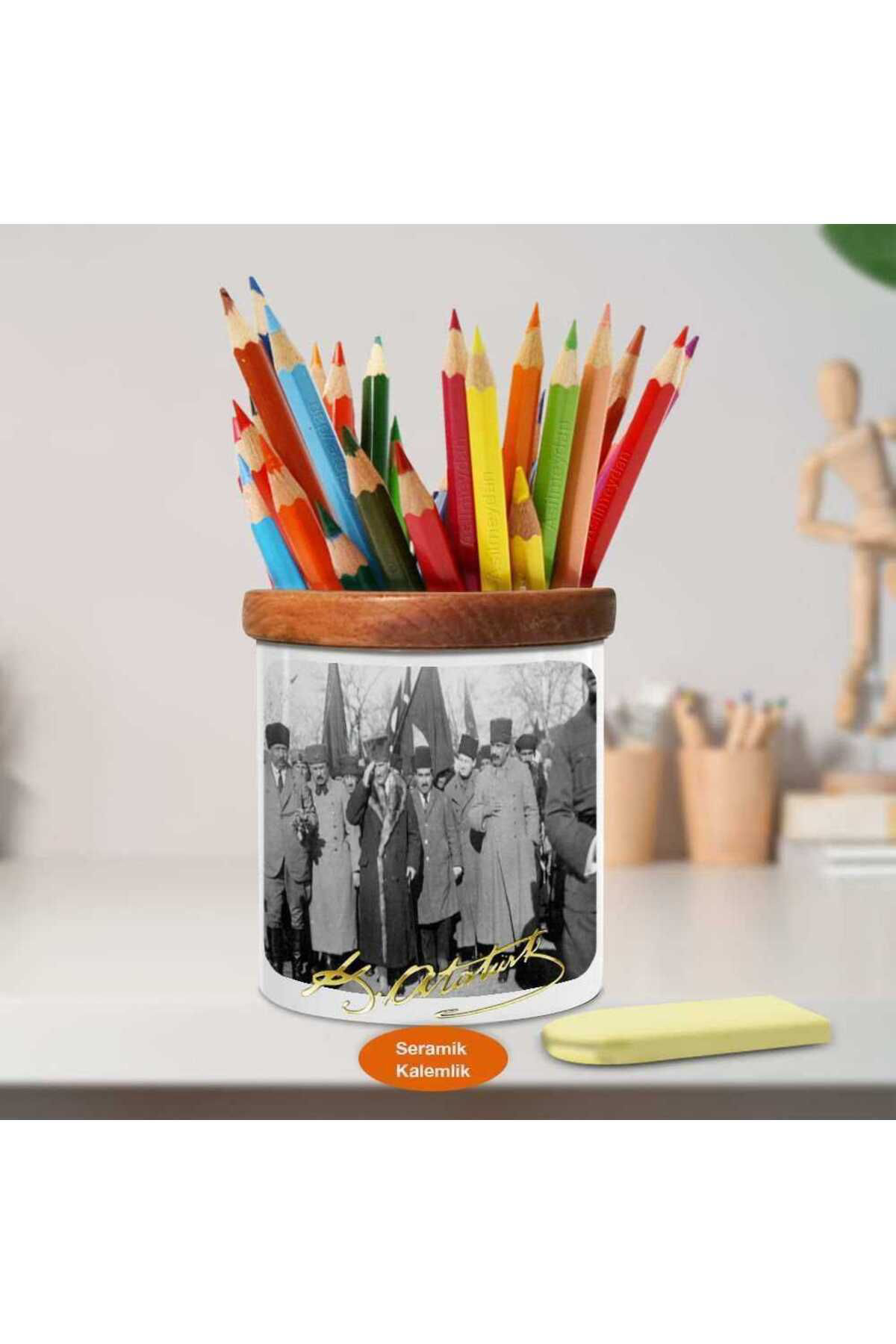 Asilmeydan Kalpaklı Gazi Mustafa Kemal Atatürk Ahşap Seramik Kalemlik-744