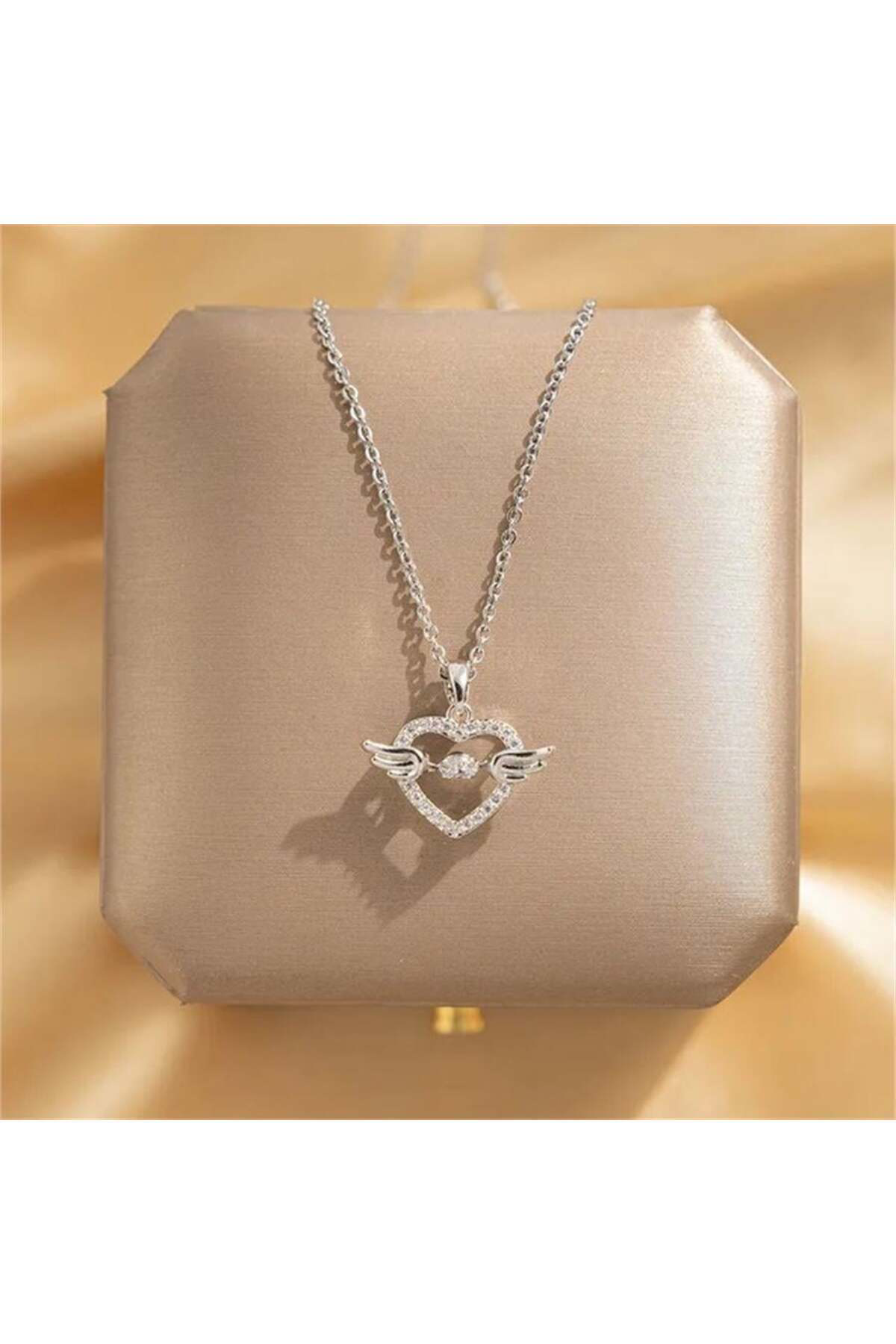 Kanatlı Kalp Silver Zincirli Kolye