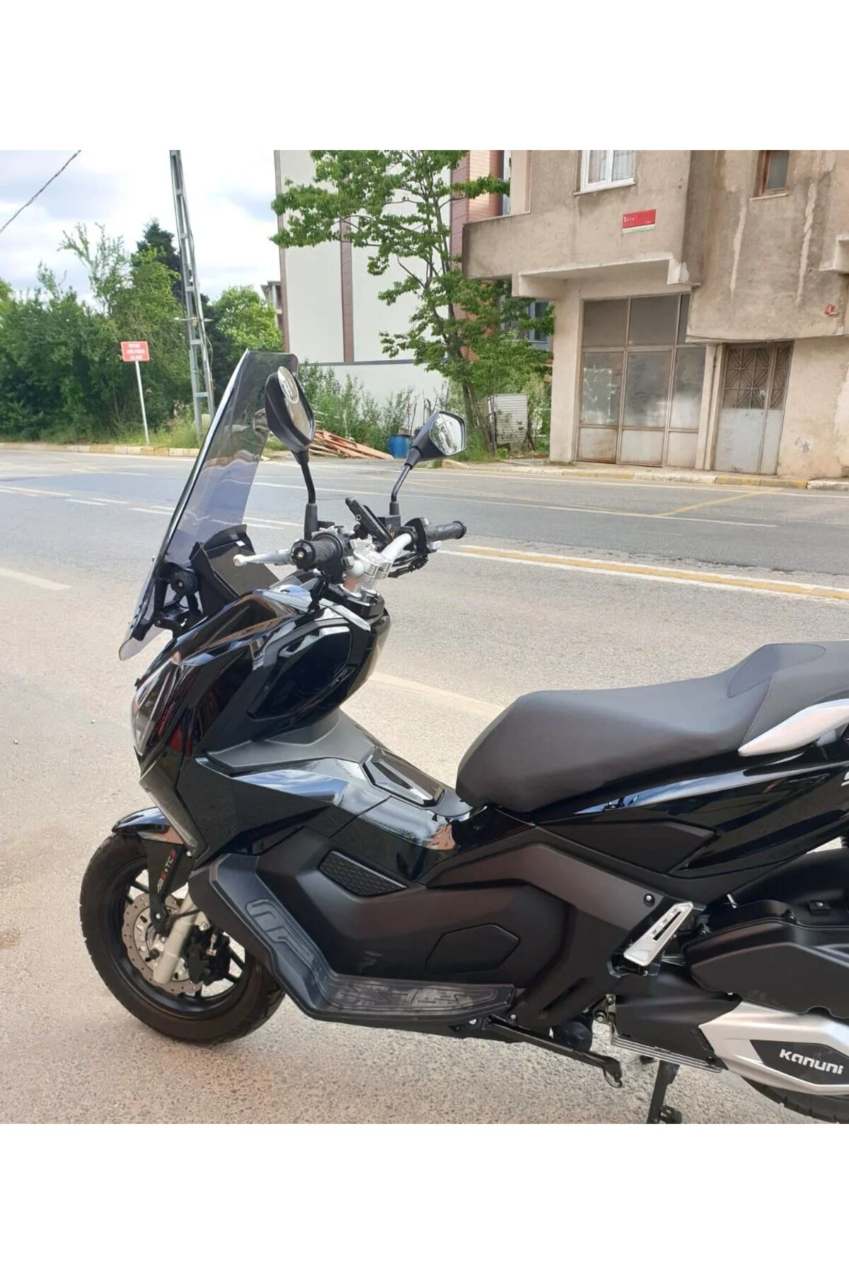 Kanuni Seha 125 Ön Cam 2022-2026 Model 75cm Füme Renkli 4mm UZUN