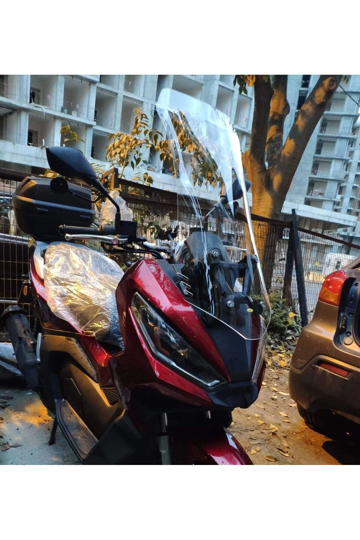 Kanuni Seha 125 Ön Cam 2022-2026 Model 65cm Şeffaf Renkli 4mm ORTA BOYLU