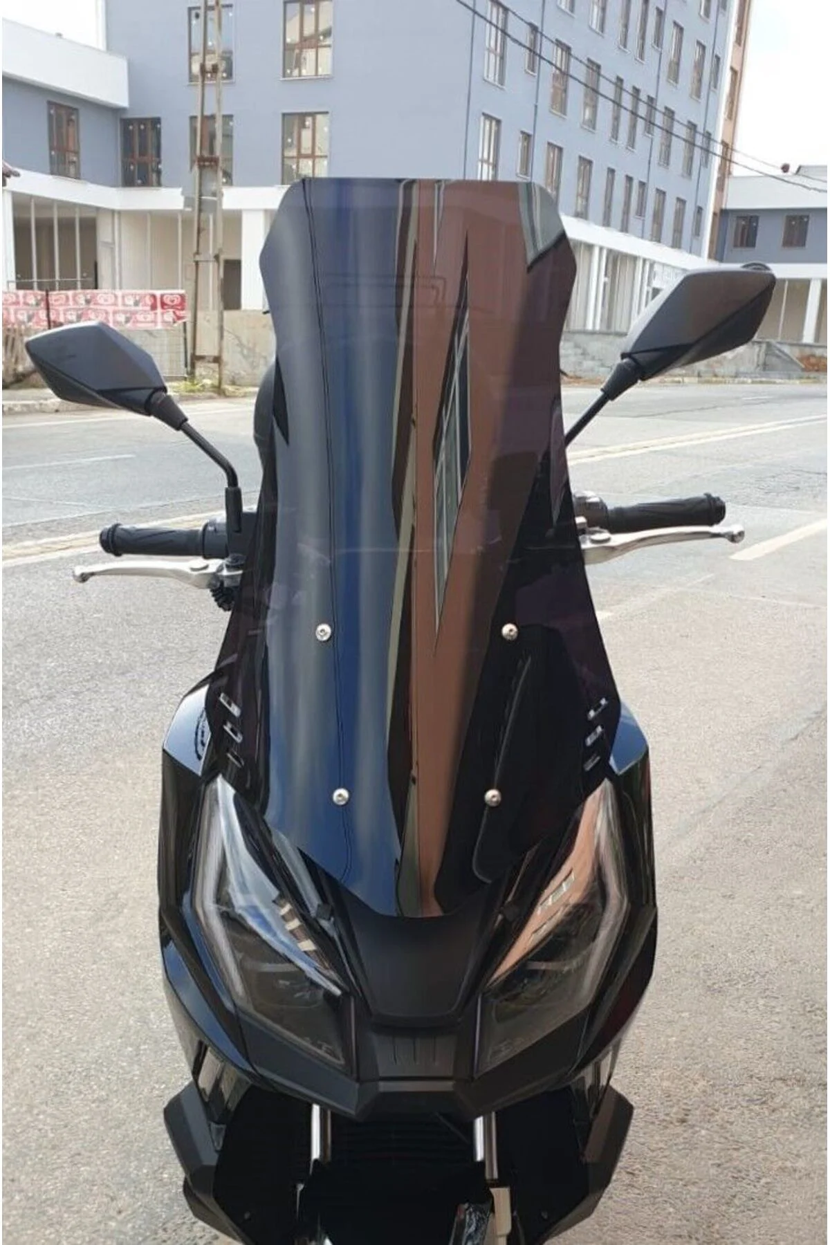 Kanuni Seha 150 Ön Cam 2022-2026 Model 65cm Siyah Renkli 4mm ORTA