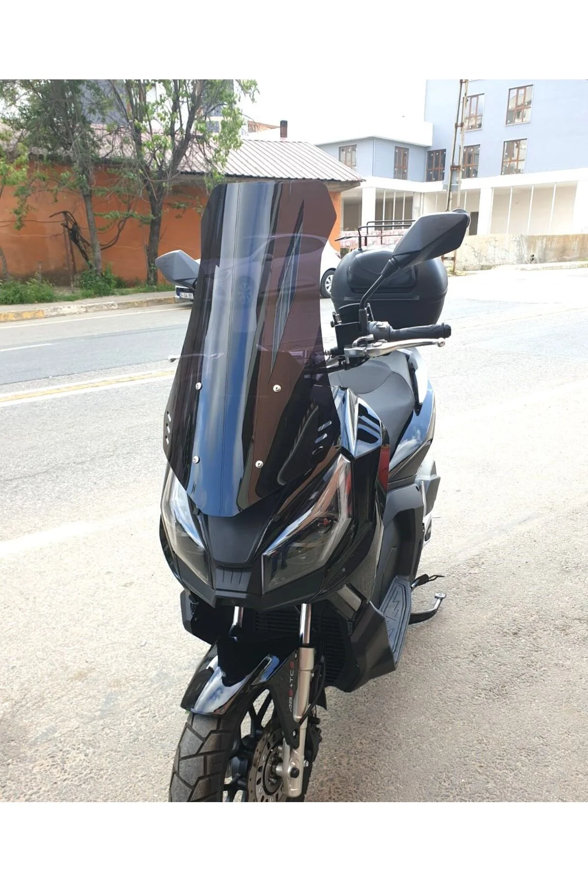 Kanuni Seha 250 Ön Cam 2022-2026 Model 75cm Siyah Renkli 4mm UZUN