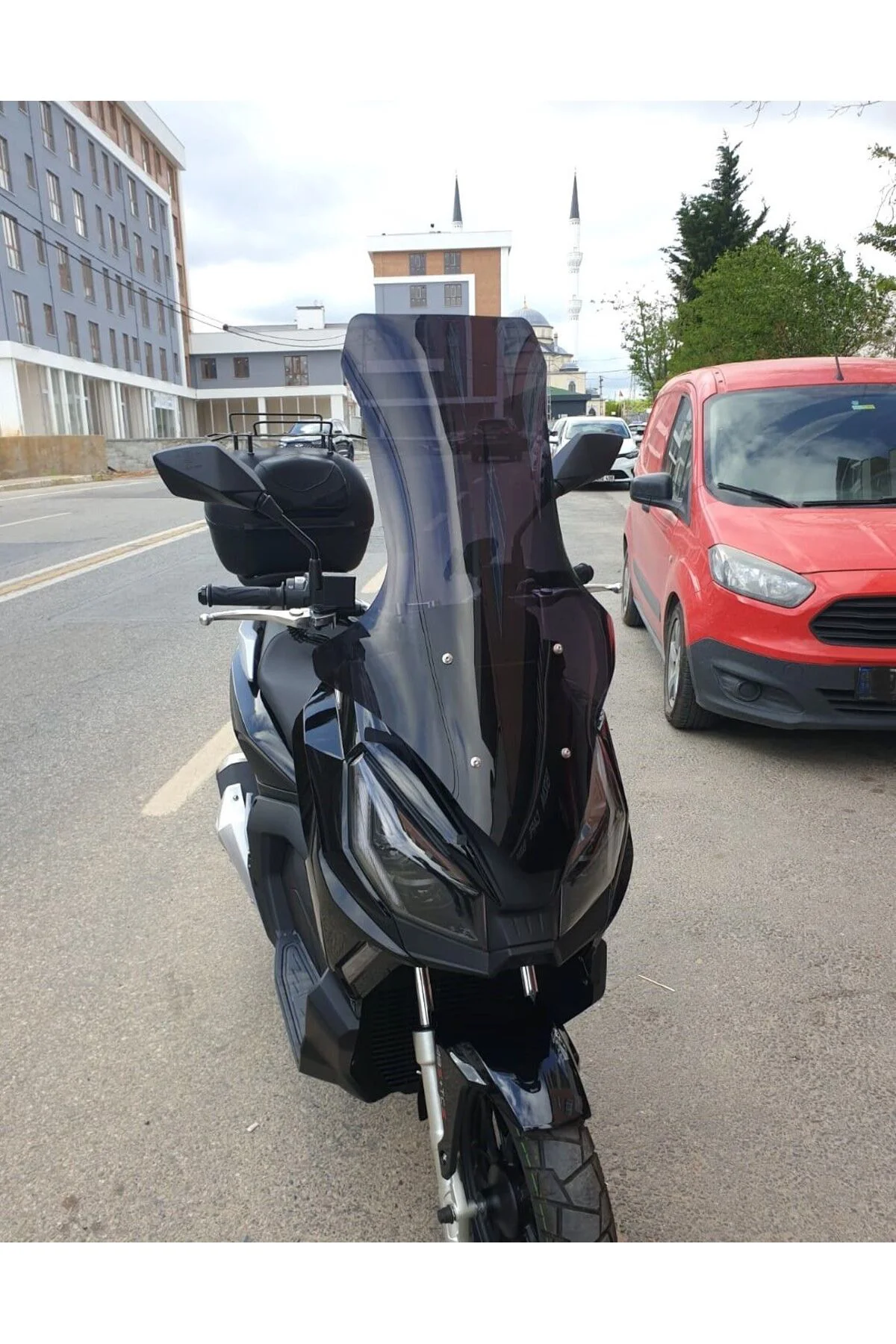 Kanuni Seha 250 Ön Cam 2022-2026 Model 78cm Siyah Renkli 4mm UZUN