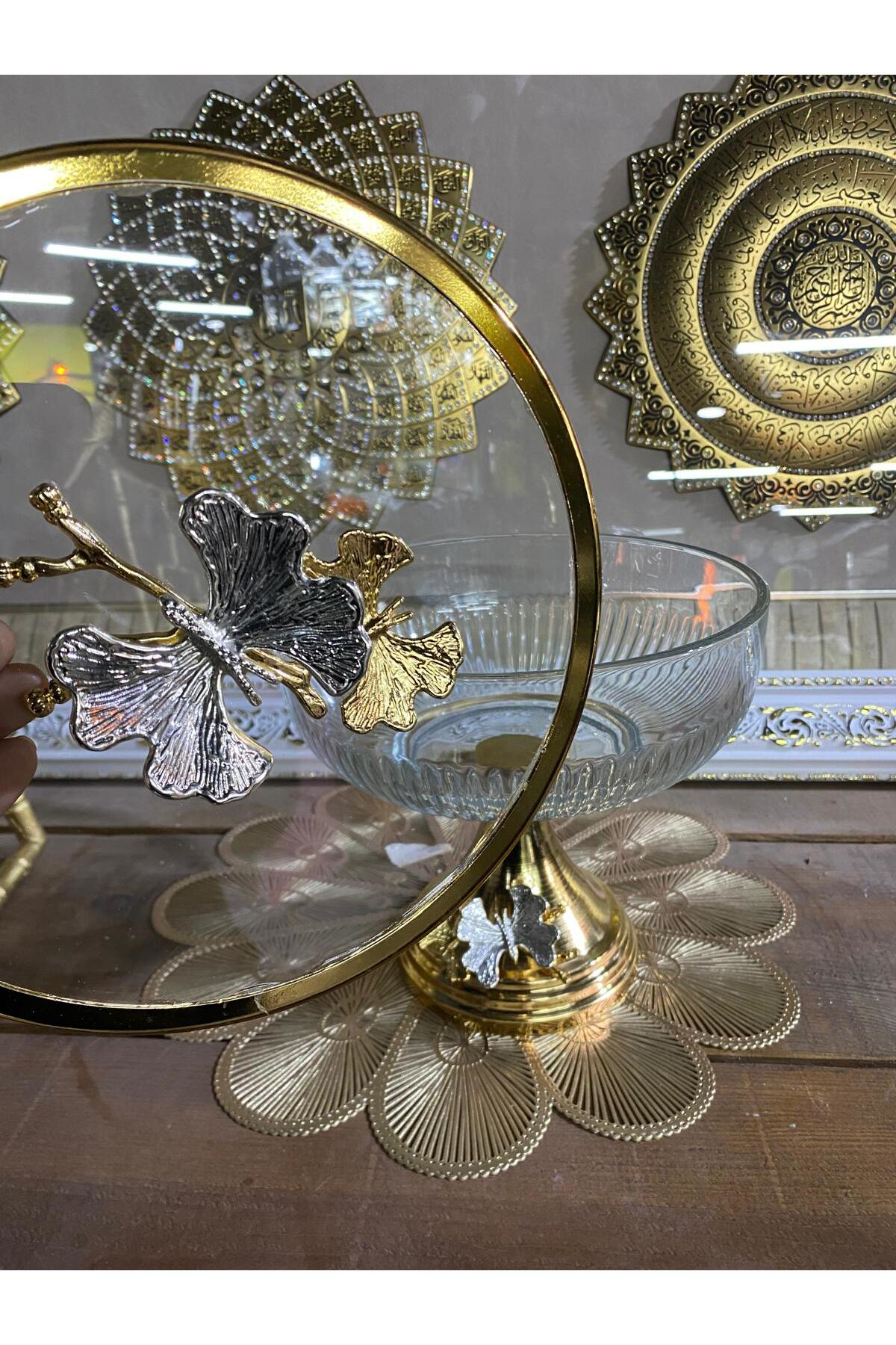 Elif Aksesuar Kapaklı Büyük Ayaklı Meyvelik Sunum Tabağı Altın